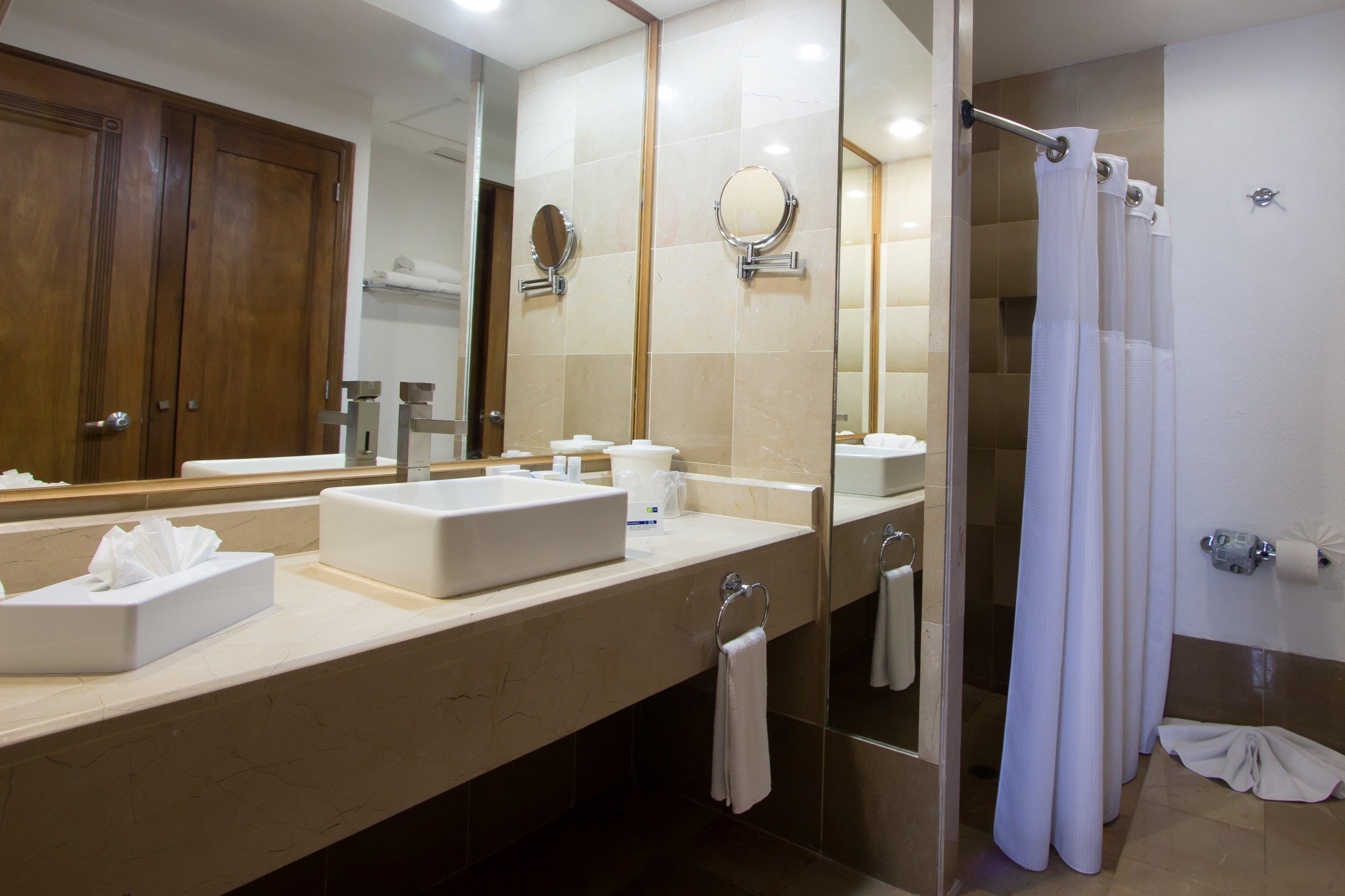 Double City View King Bed