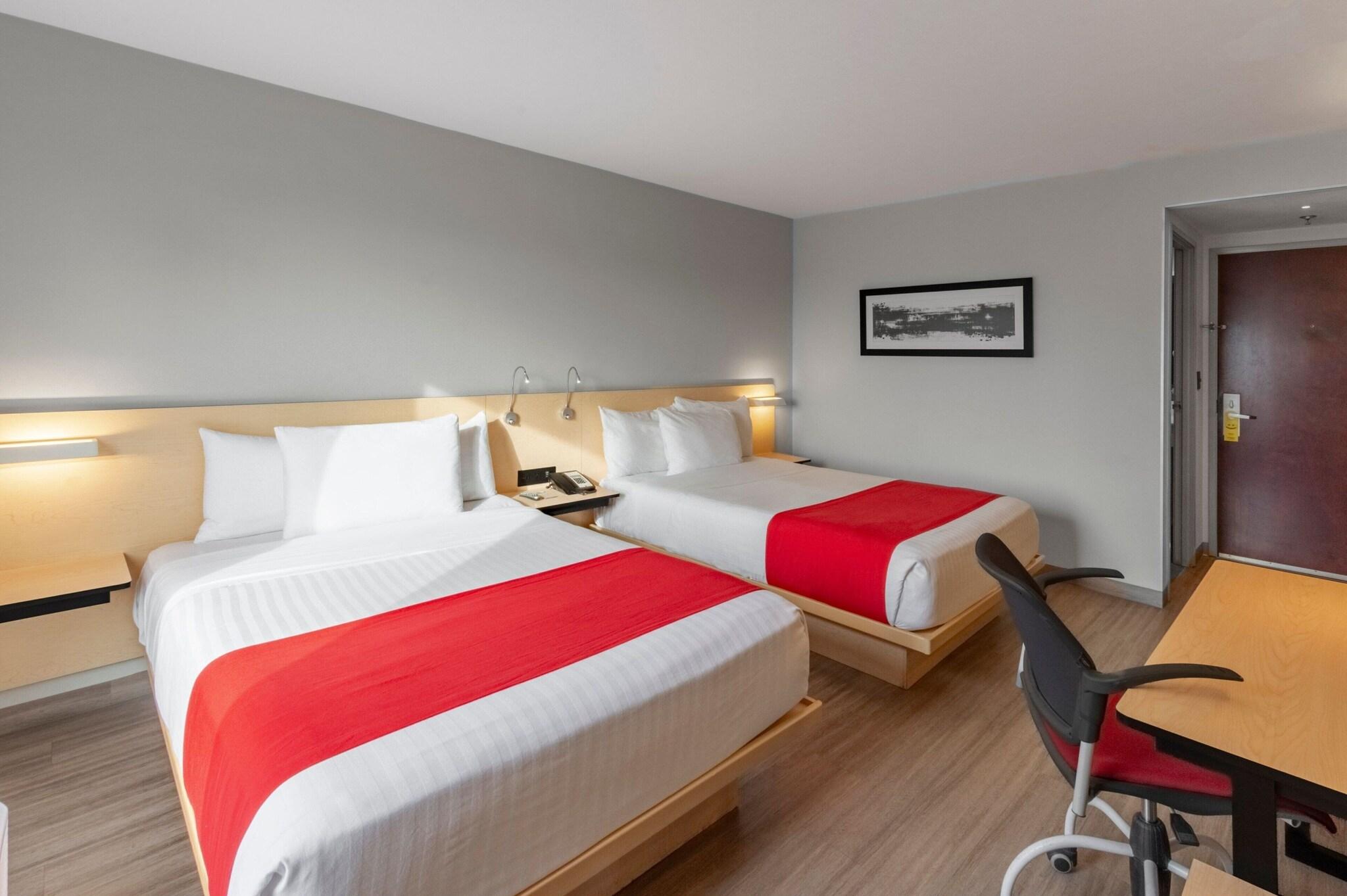 Quadruple Two Double Beds
