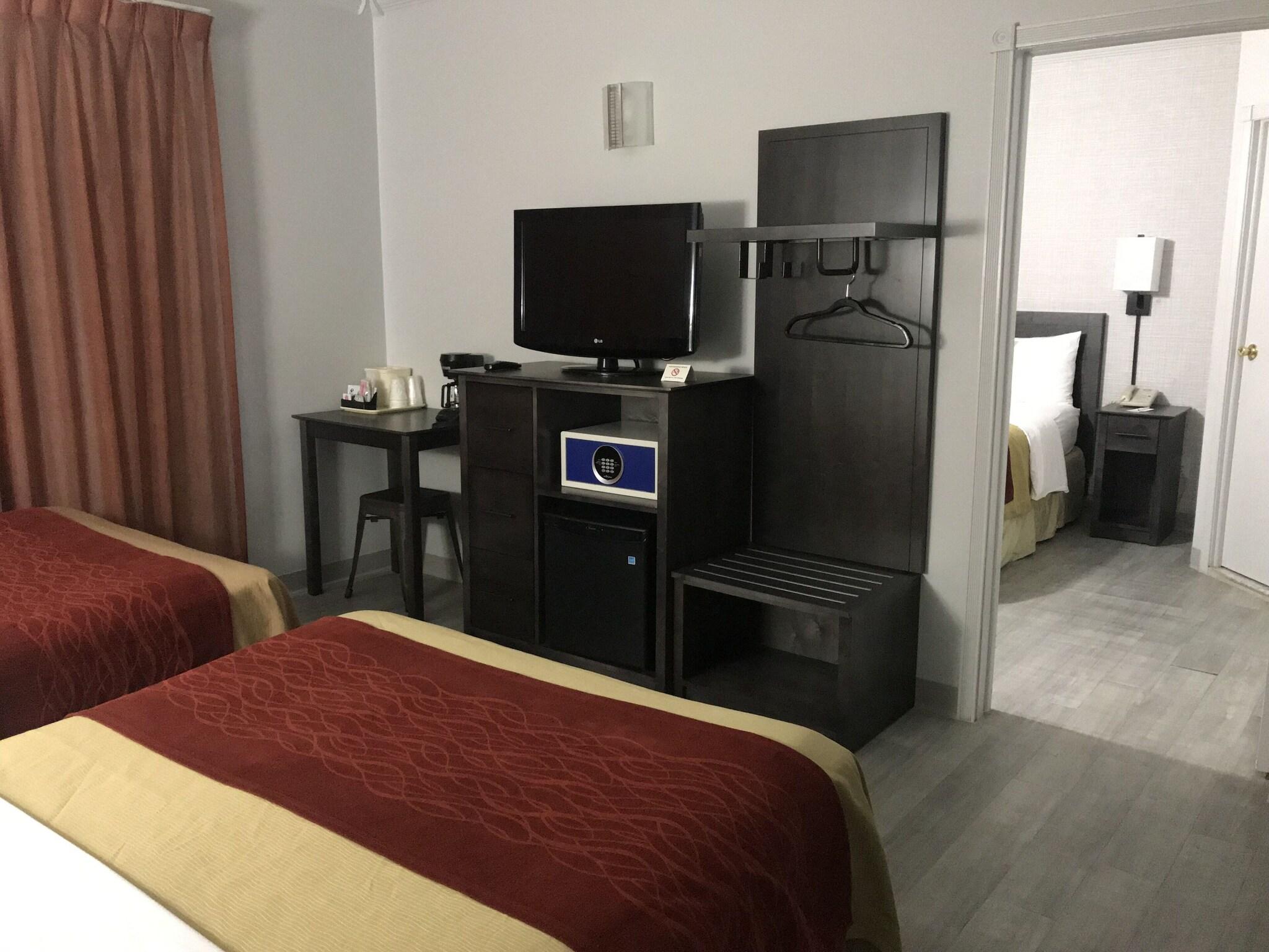 Suite Two Double Beds