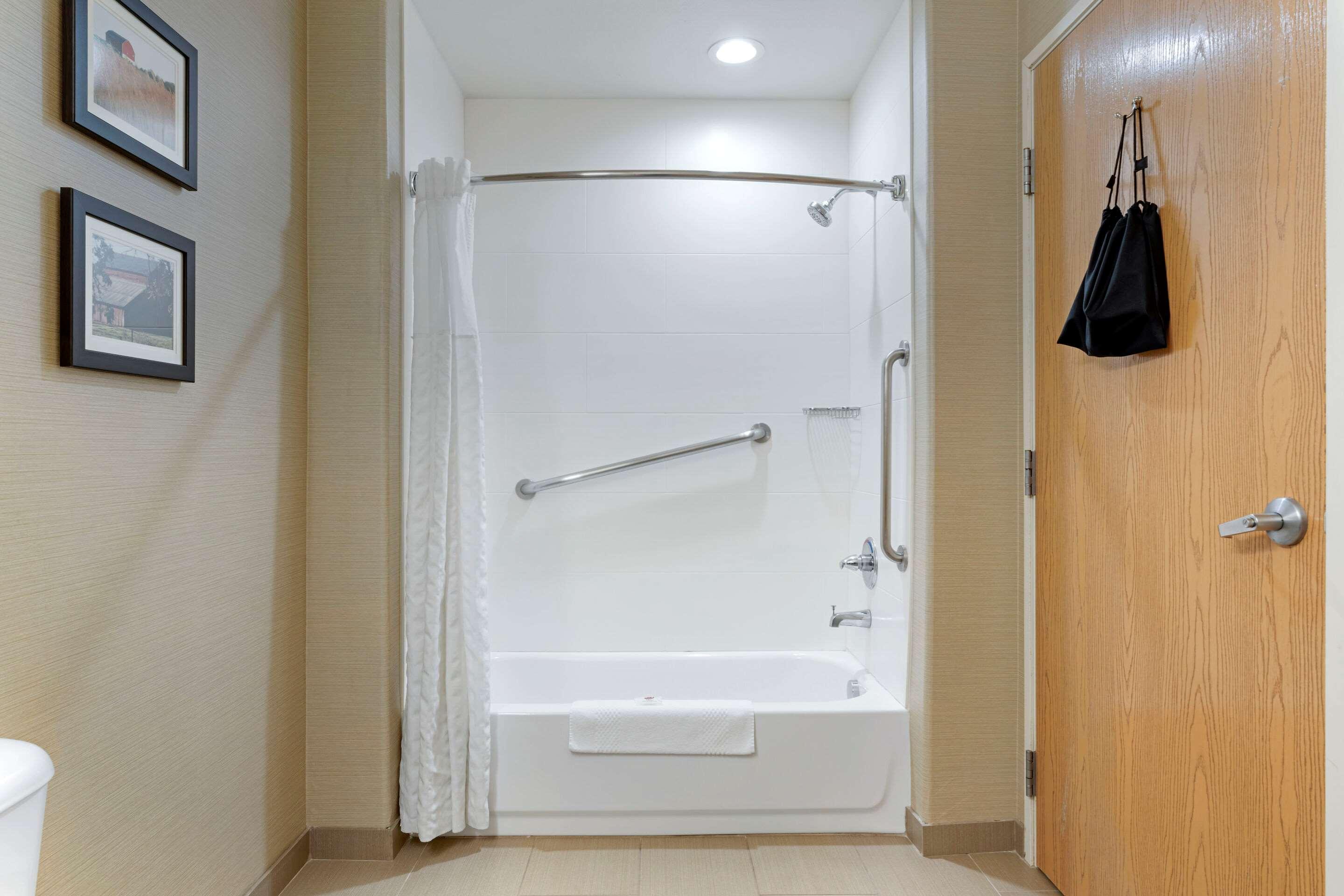 Suite Accessible-two Queen Beds