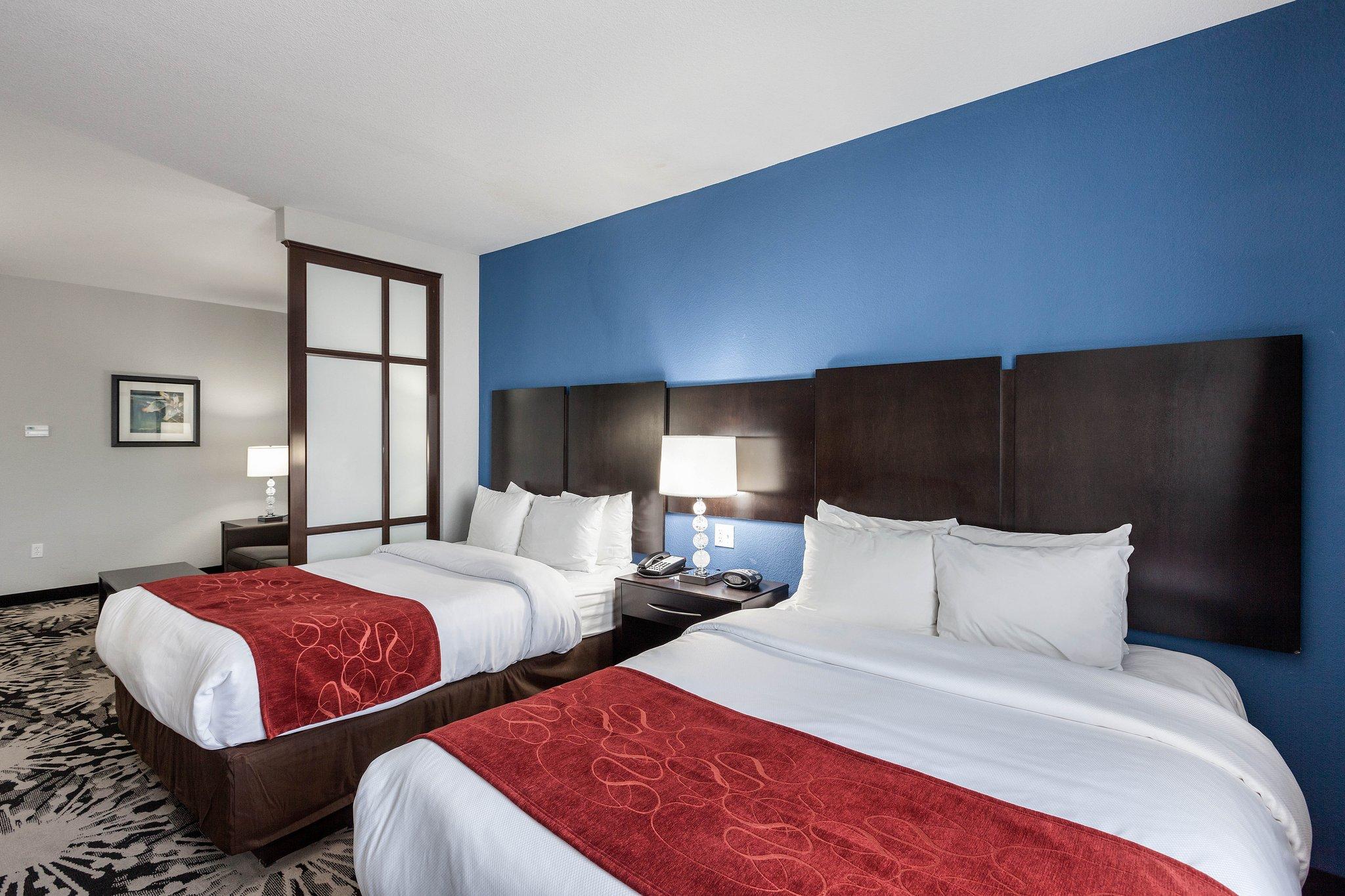 Suite Two Queen Beds Non Smoking