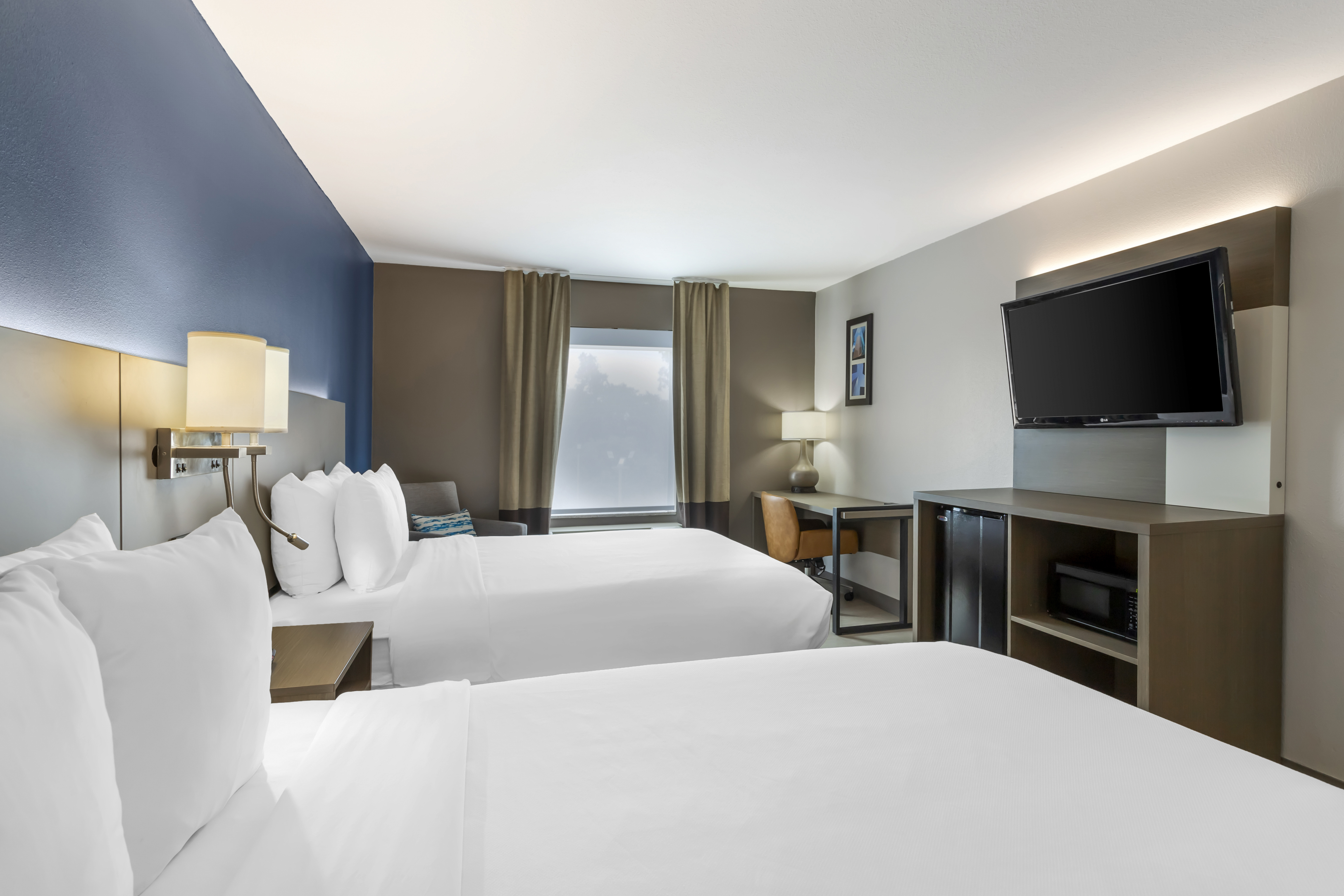 Double Two Queen Beds Non Smoking