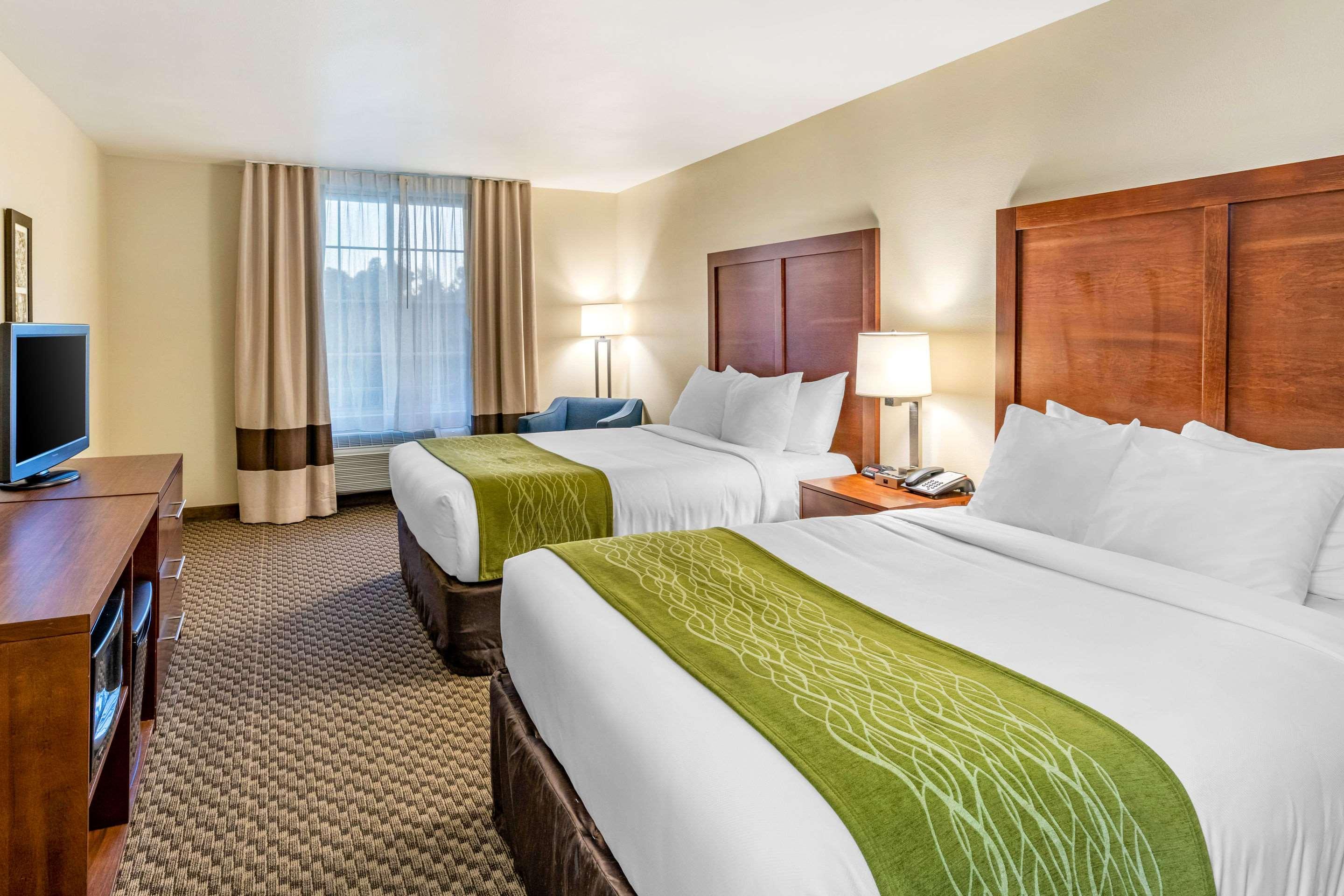 Double Two Queen Beds