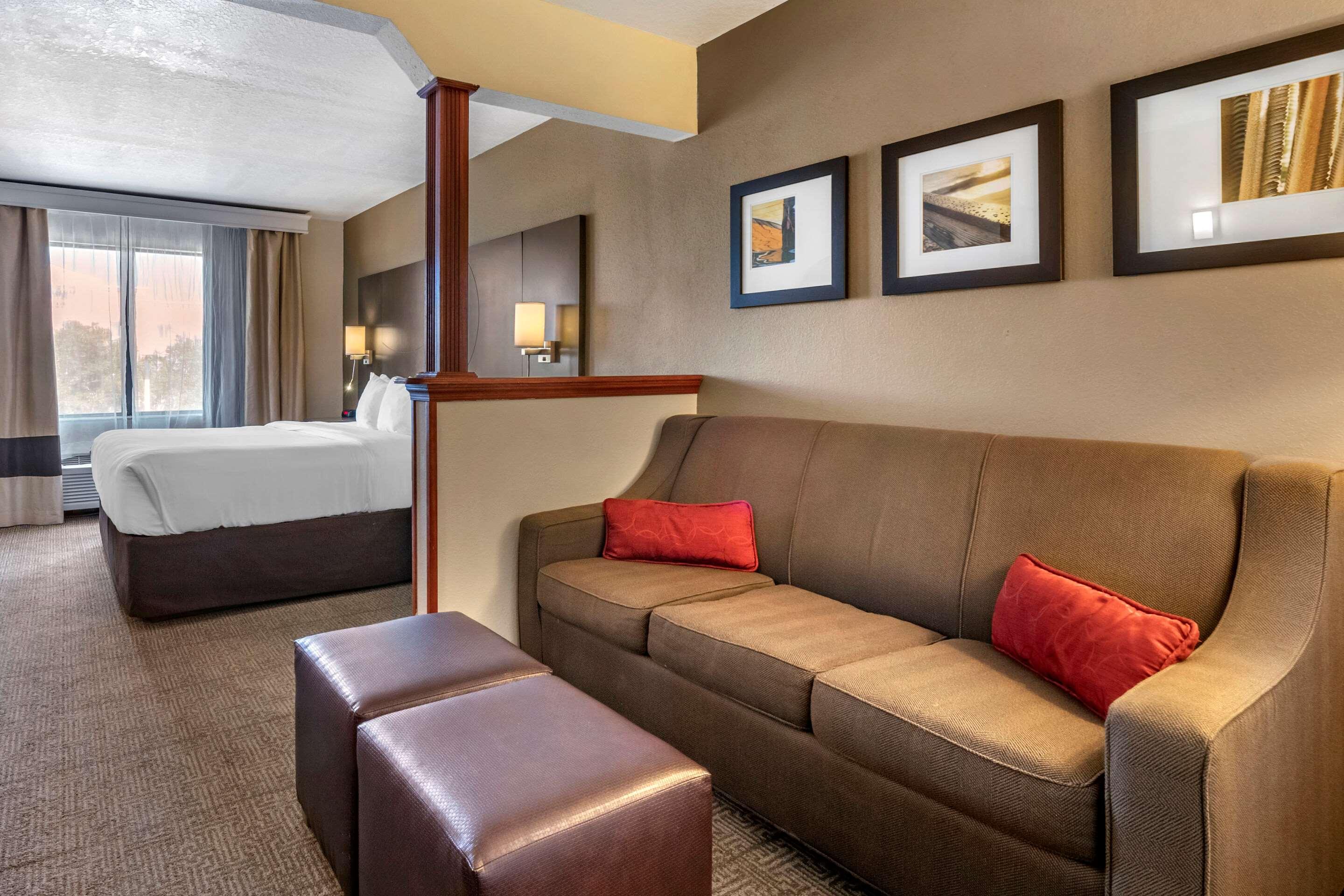 Suite King Bed Non Smoking