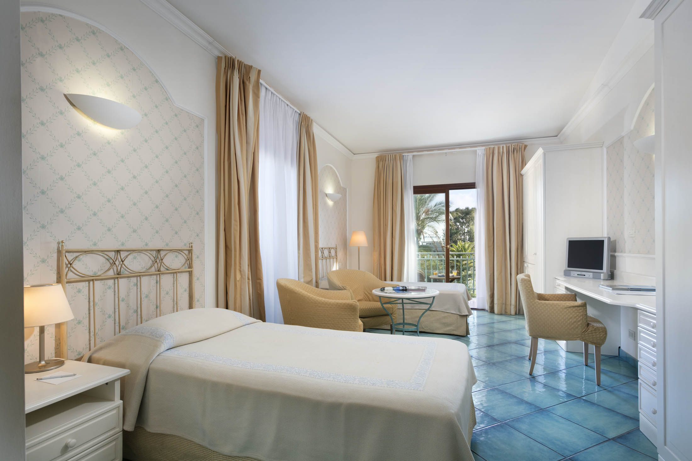 Family Room Standard