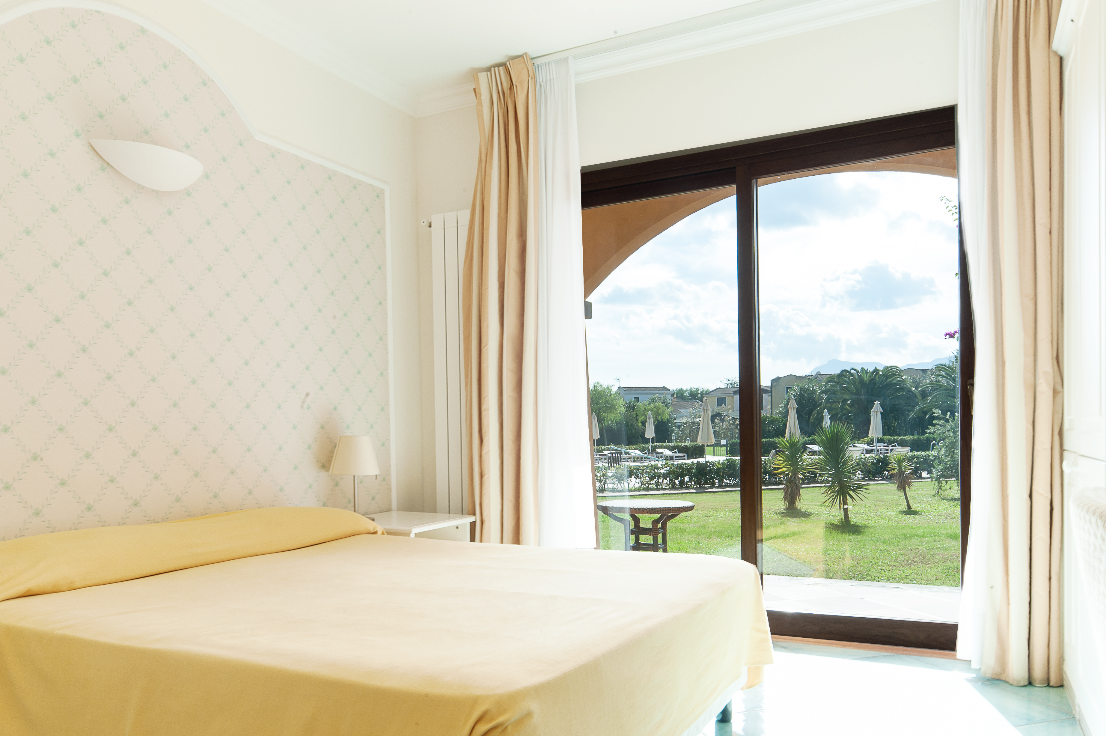 Double Single Classic