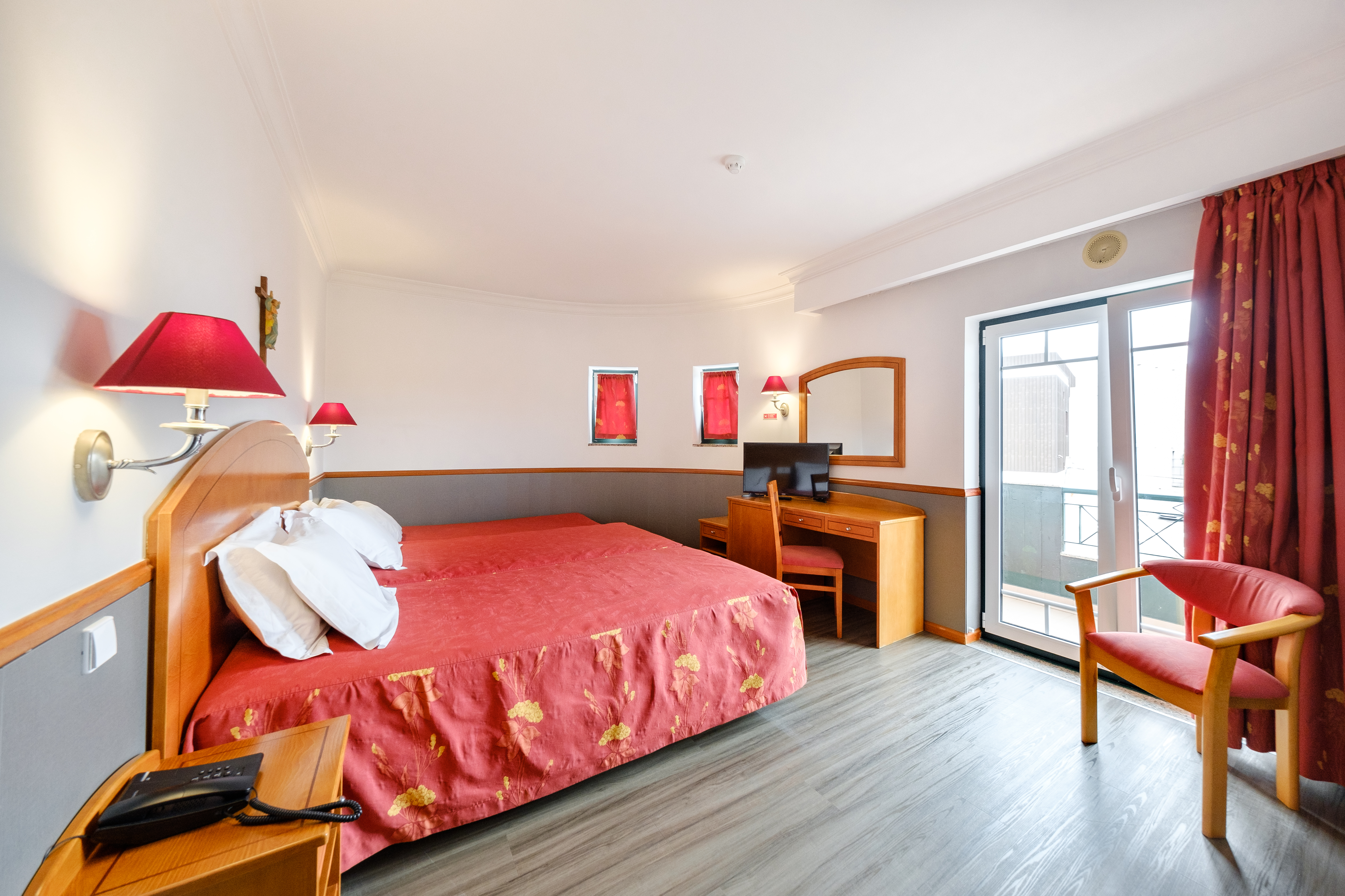 Family Room Capacity 3