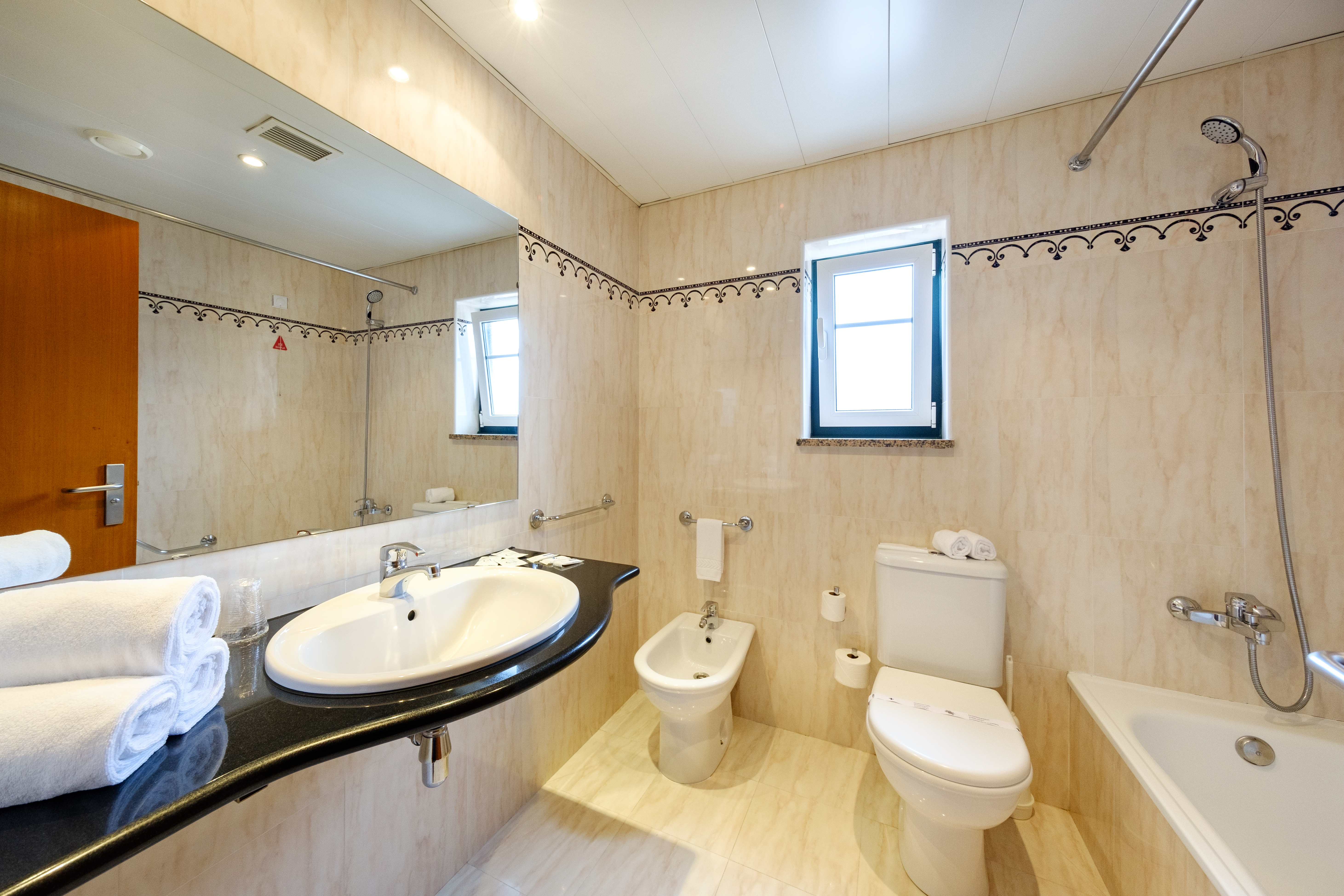 Family Room Capacity 3