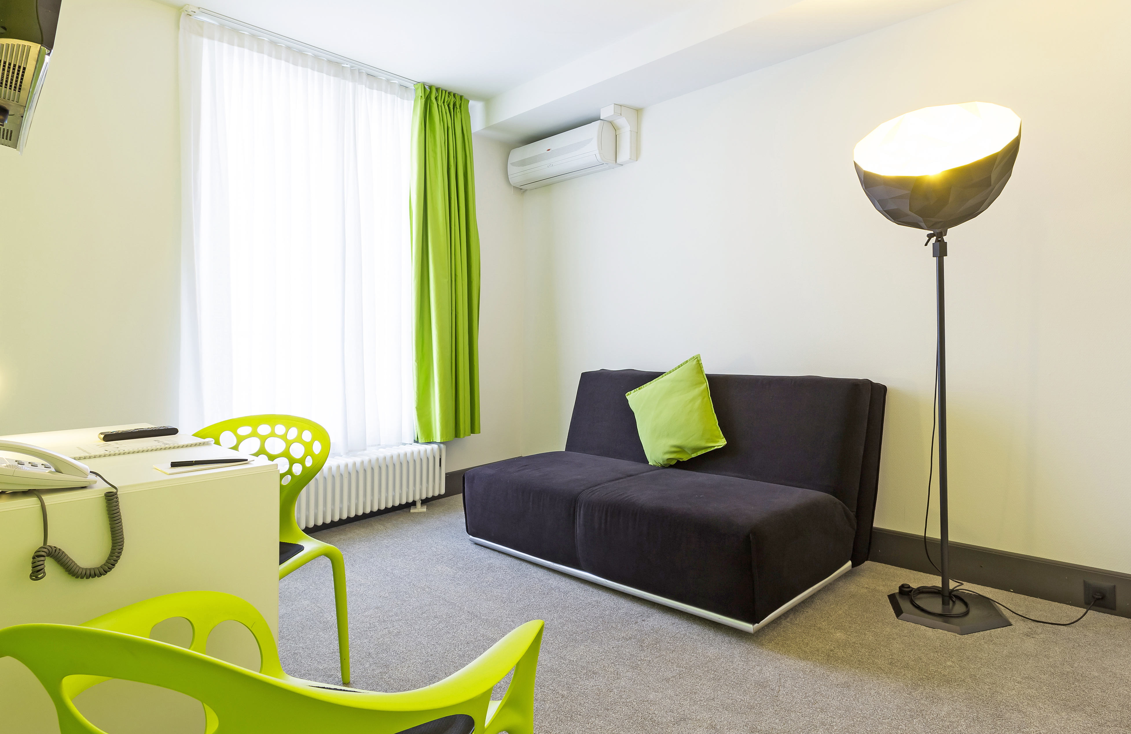 Family Room Superior