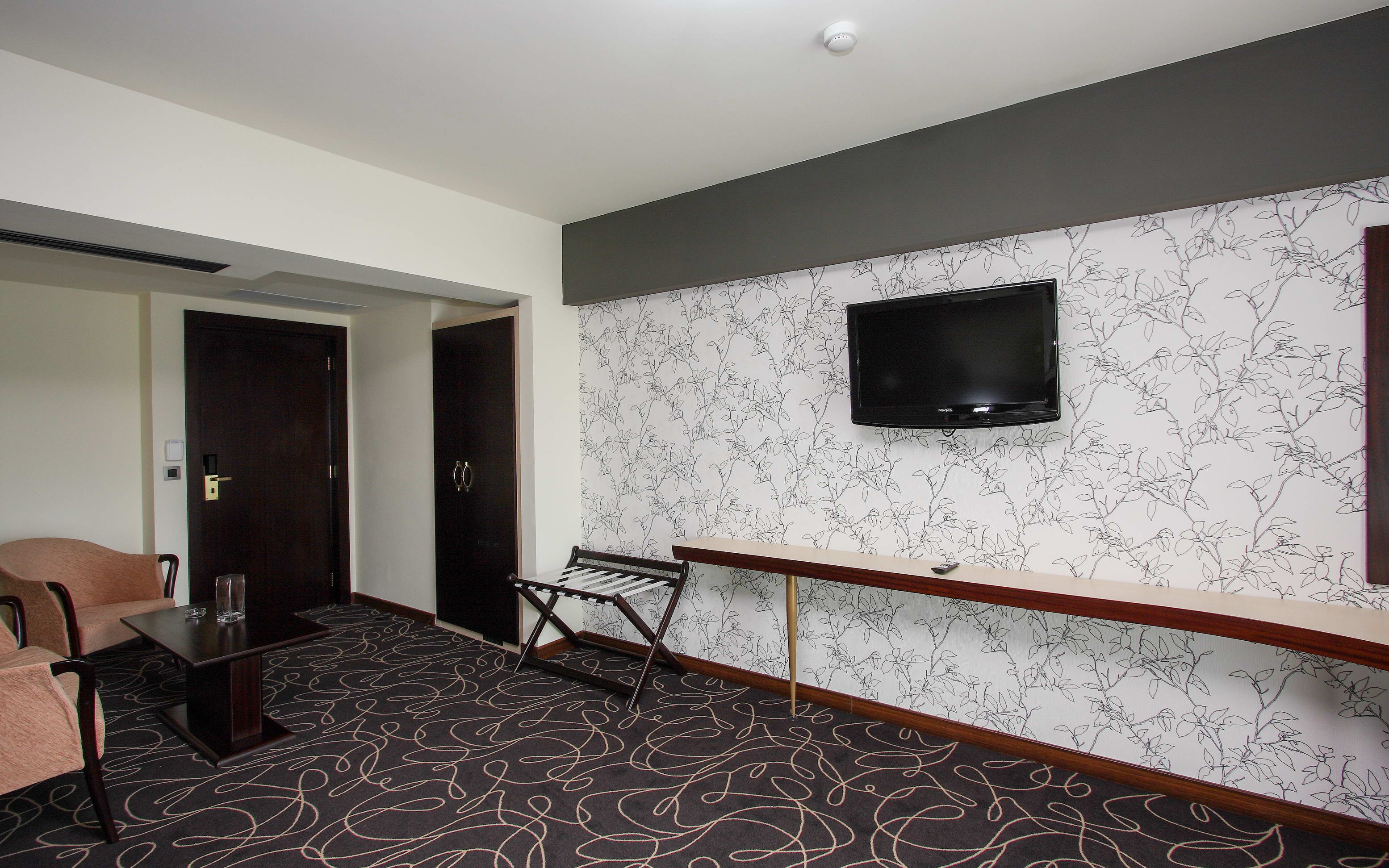 Junior Suite with Balcony