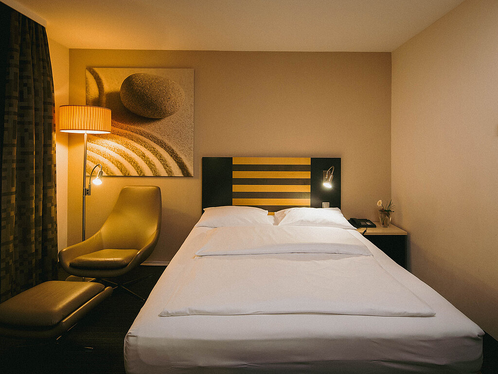 Double Deluxe King Bed