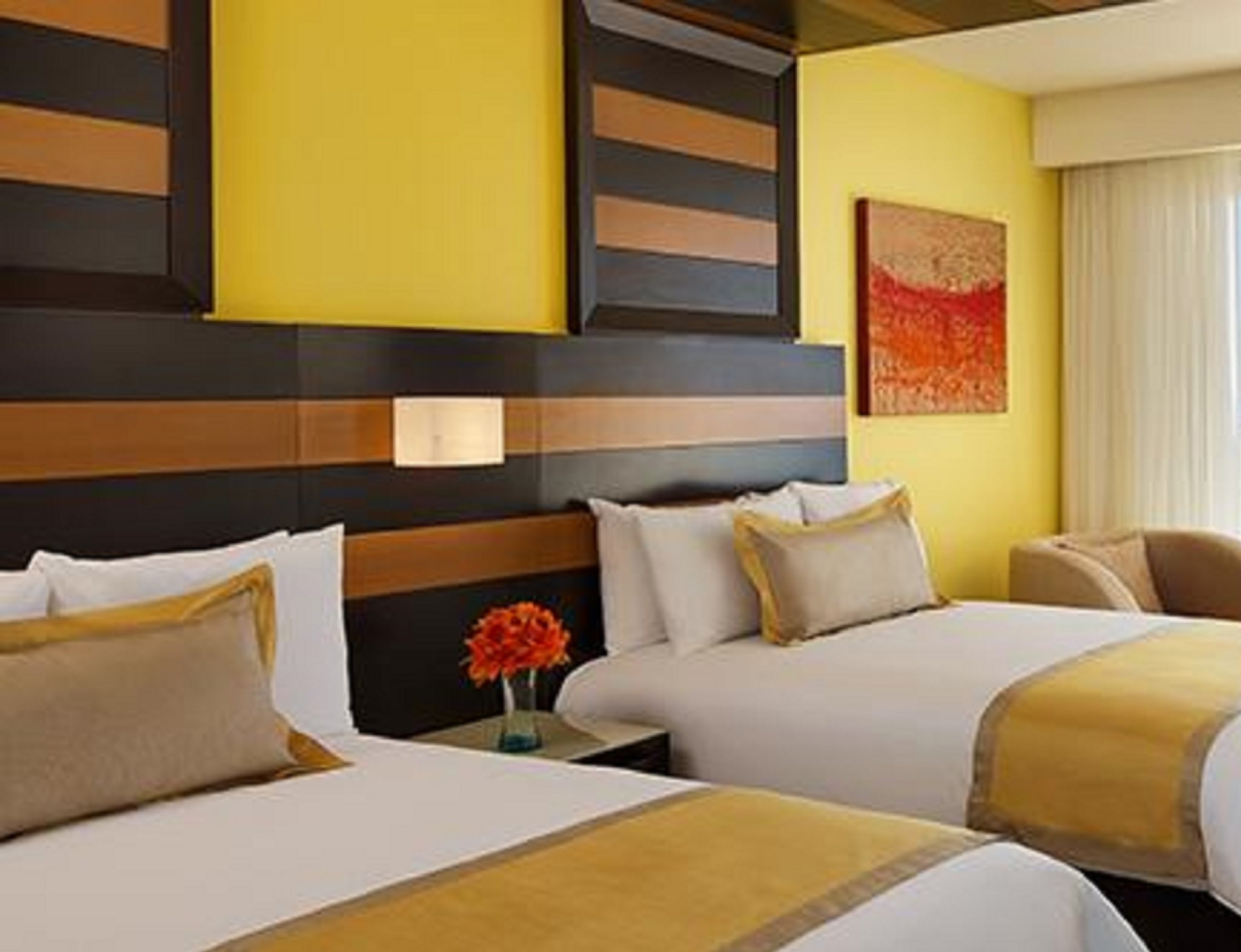 Junior Suite Ocean View Two Double Beds