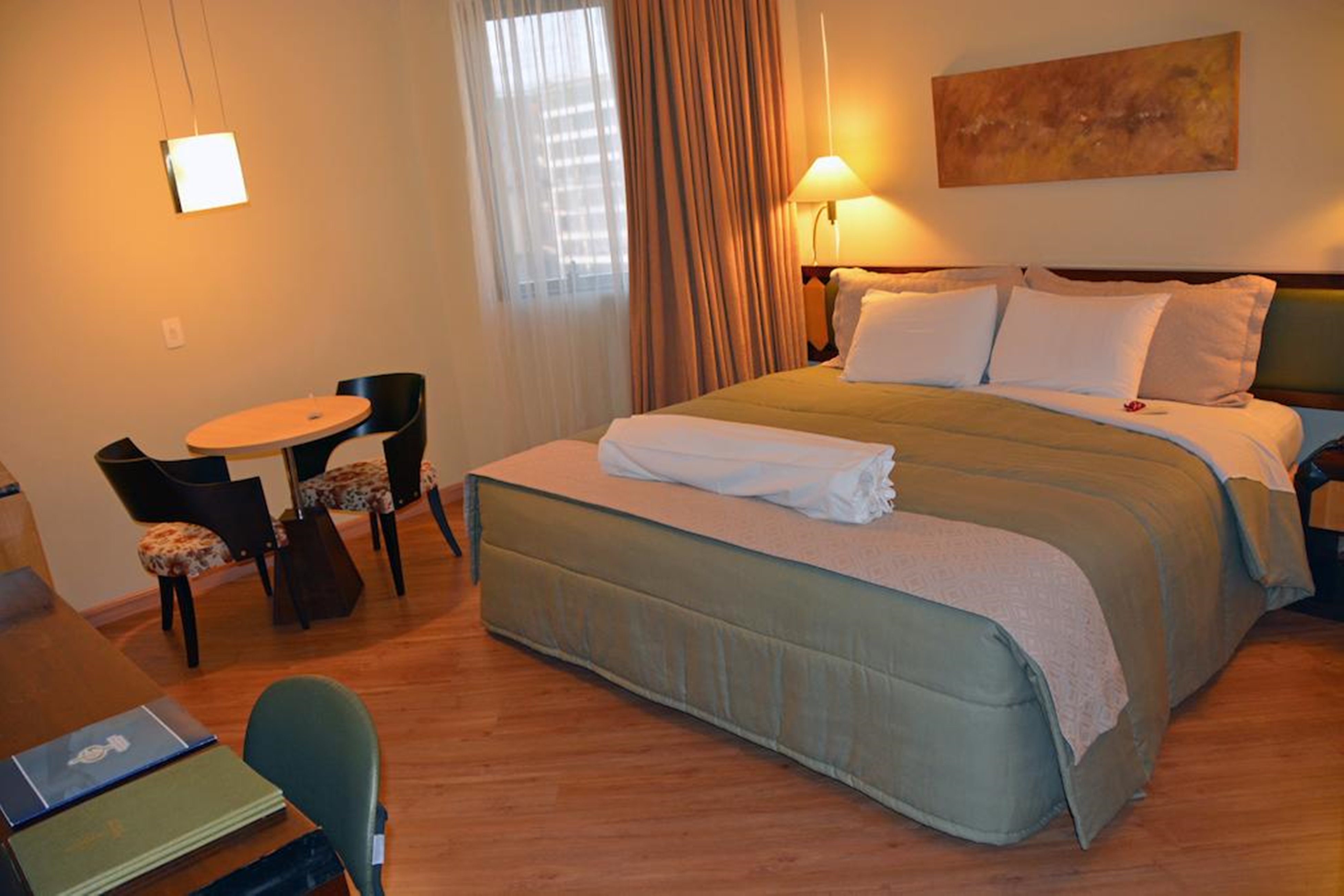 Double King Size Bed