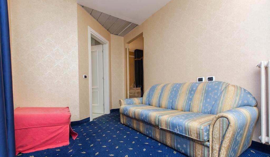 Junior Suite Classic with Balcony