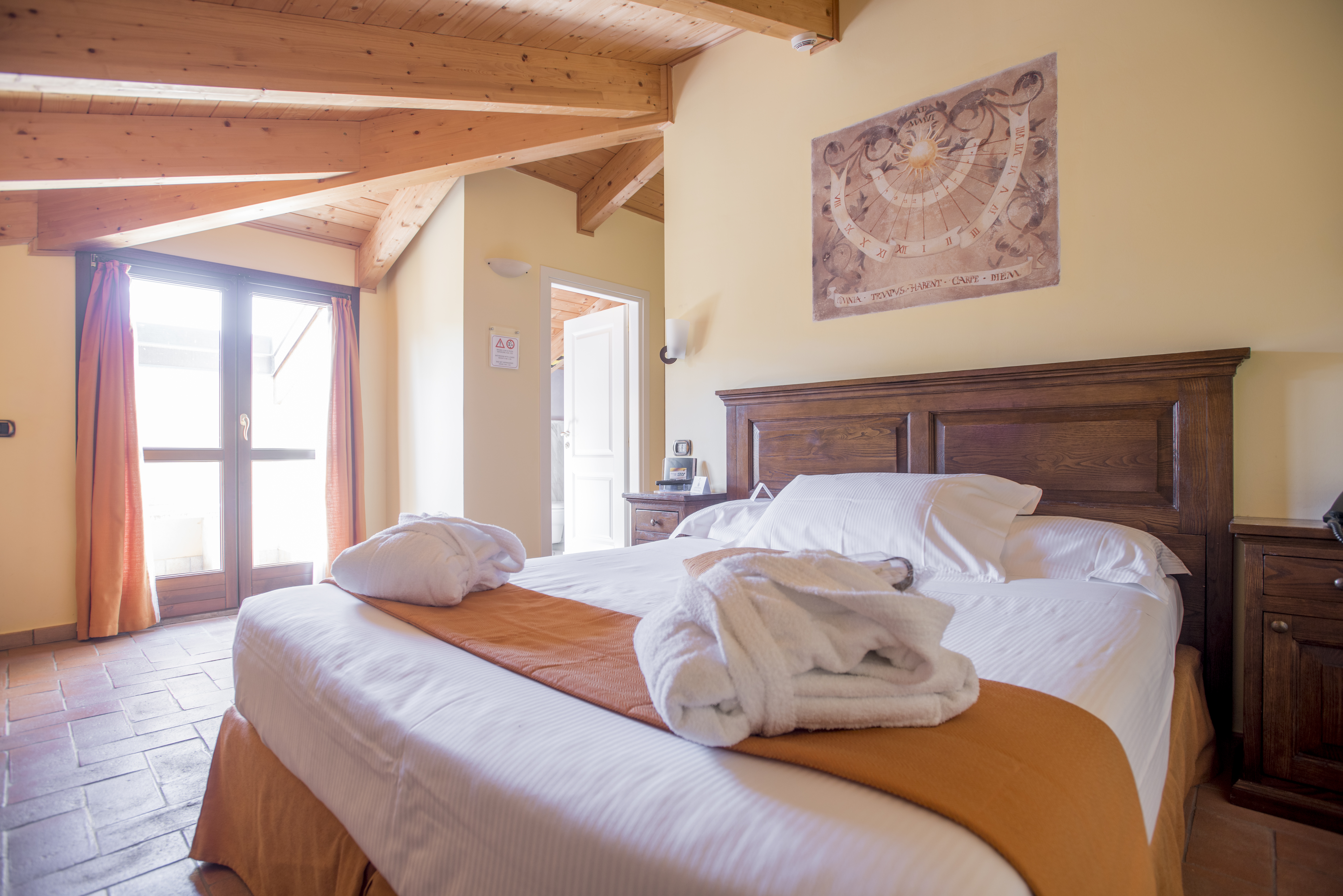 Double Single Superior