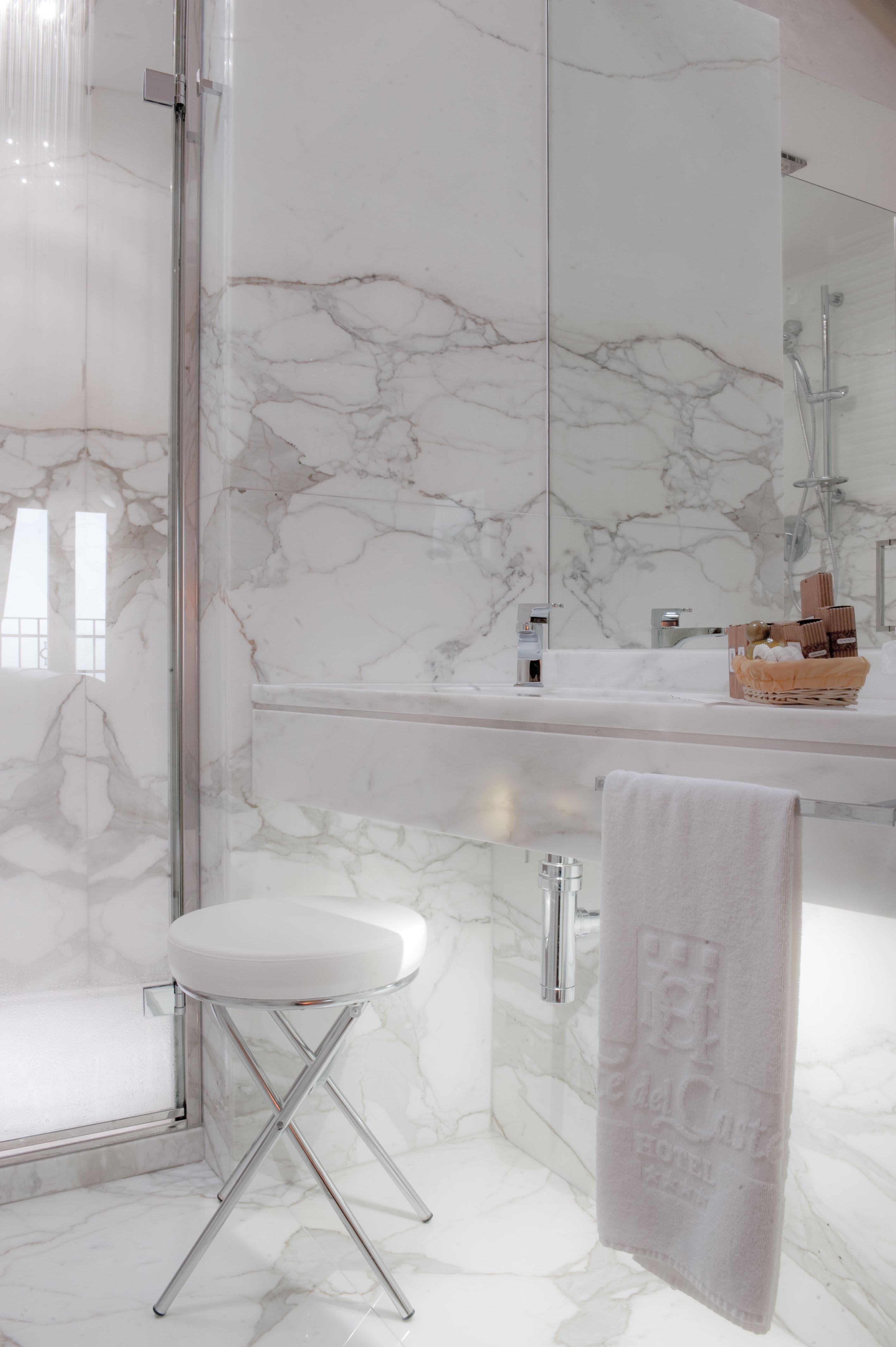 Double or Twin Deluxe