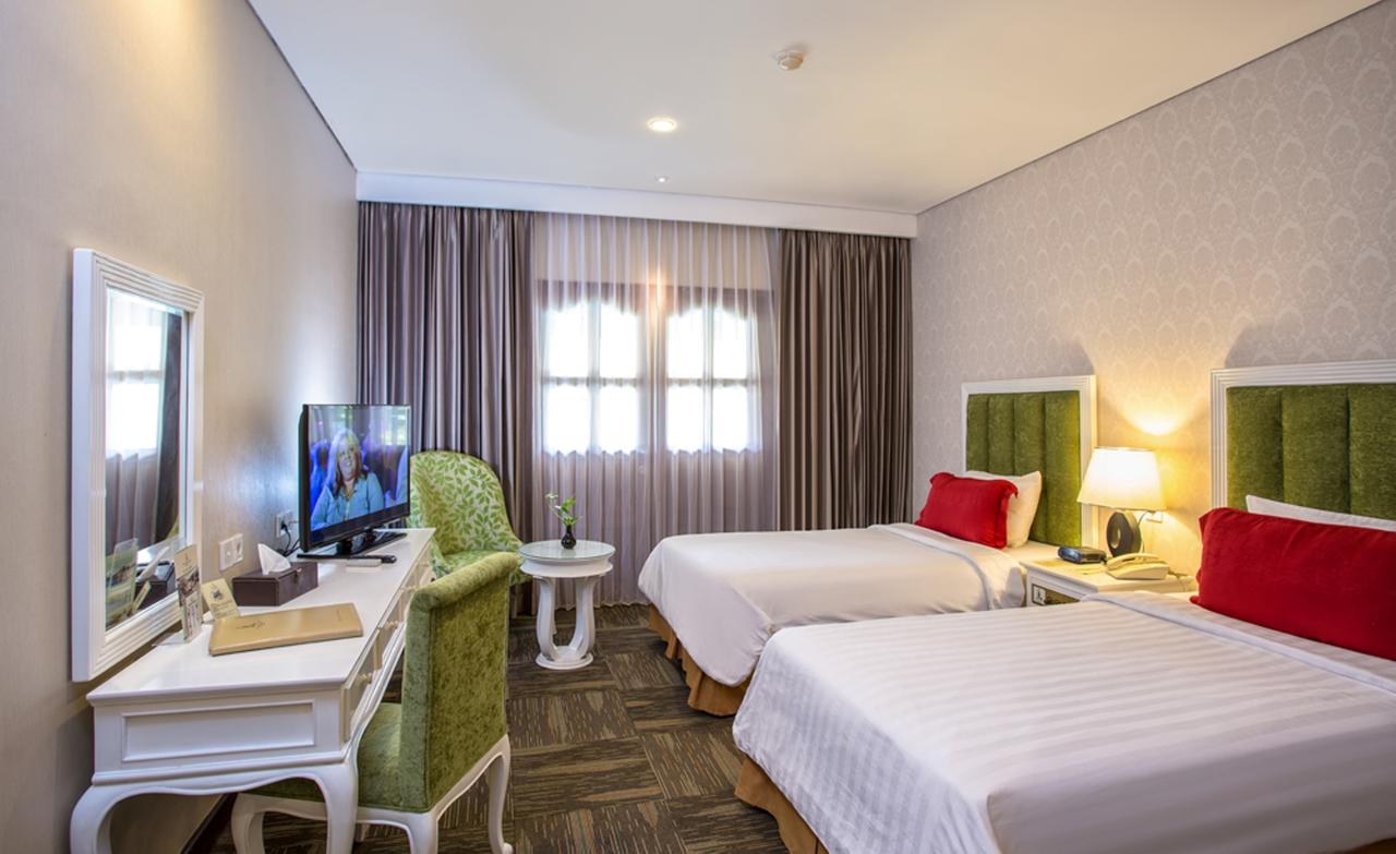 Double or Twin Deluxe