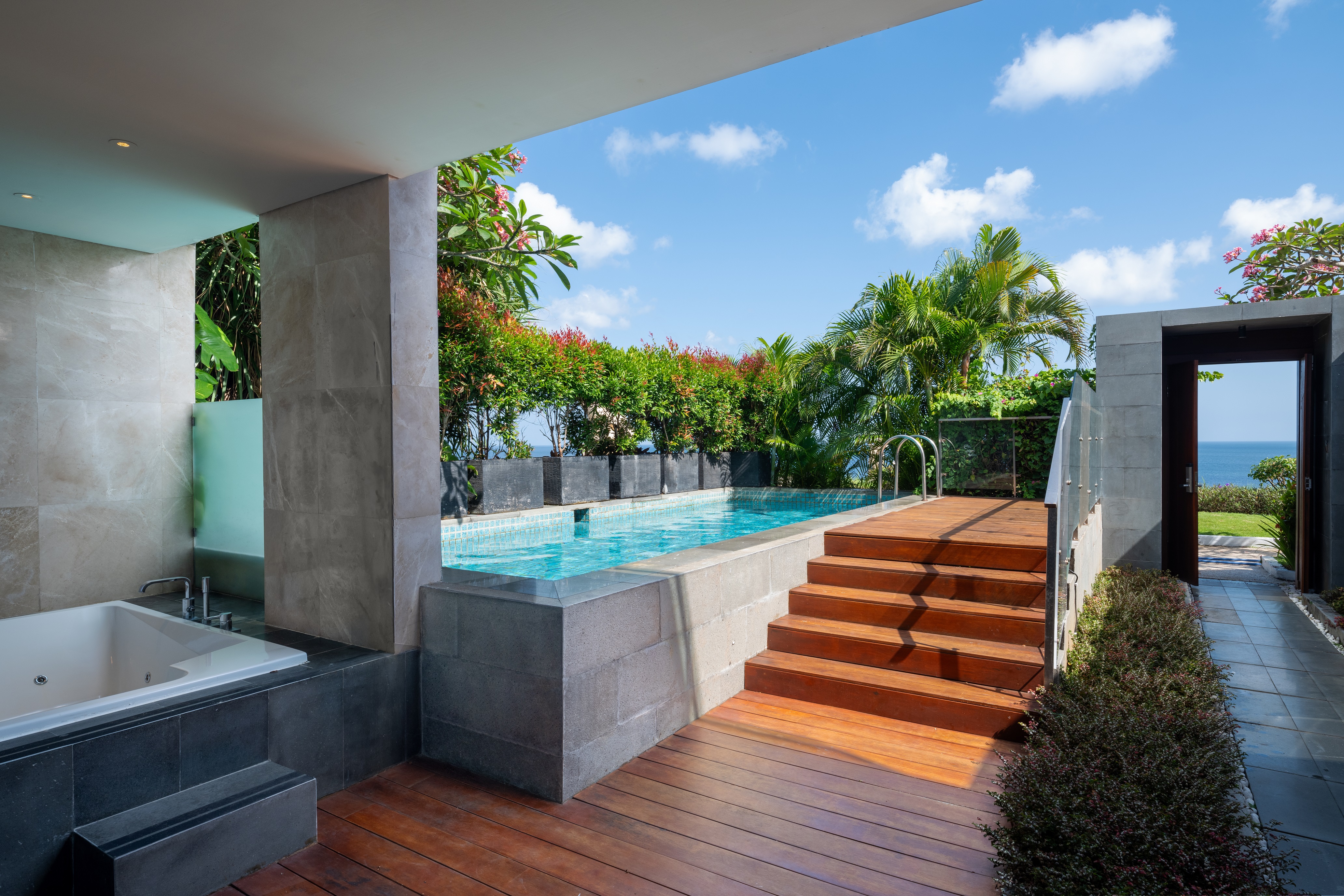 Villa Three Bedrooms with Views