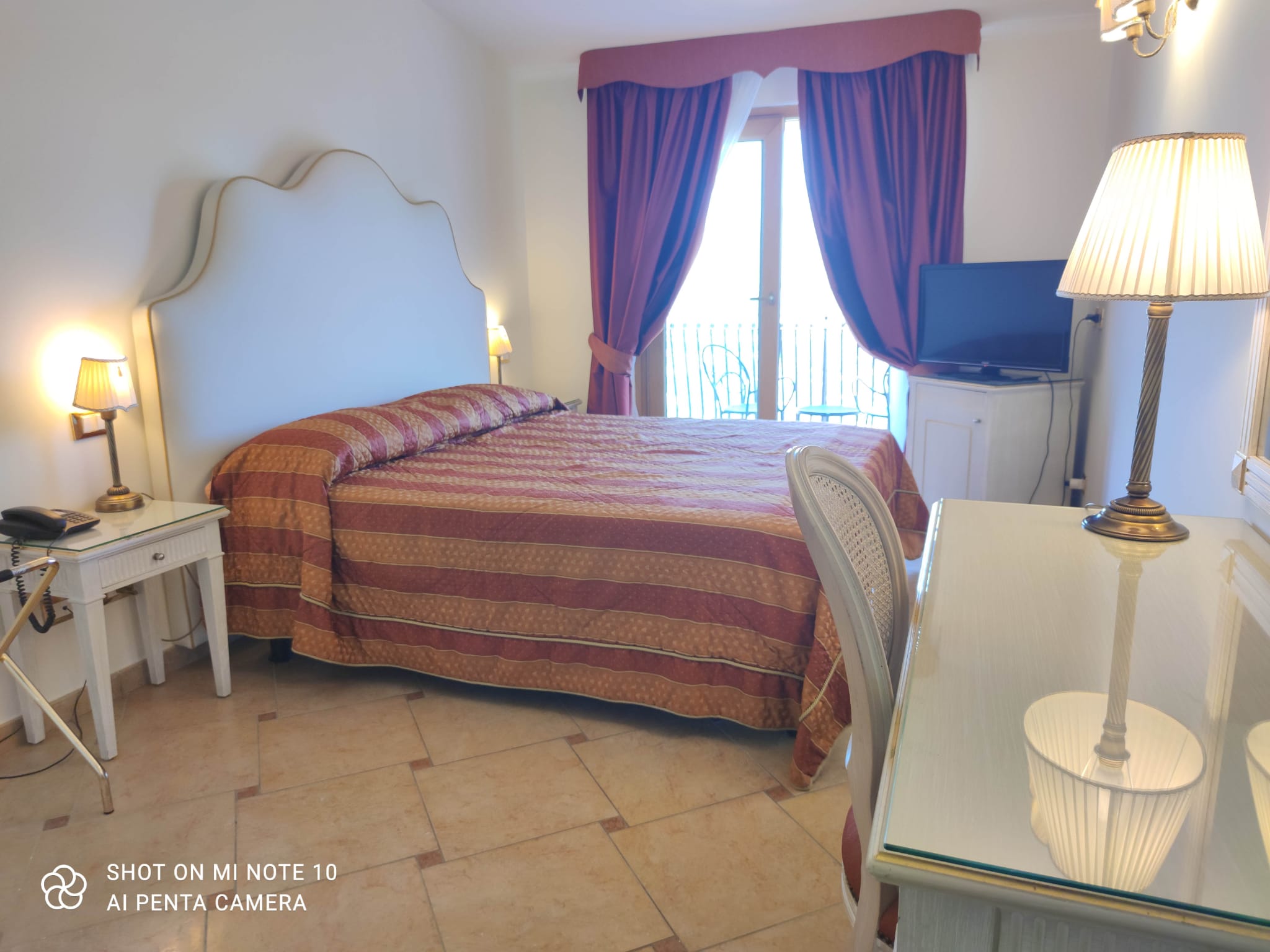 Double or Twin Side Sea View with Balcony