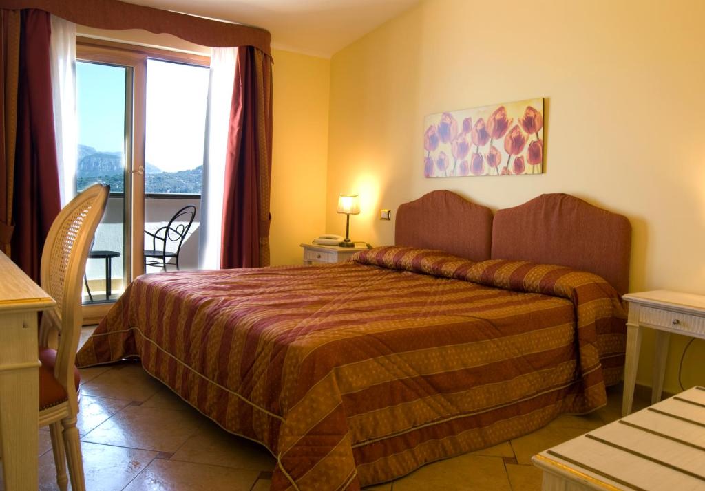 Double or Twin with Balcony