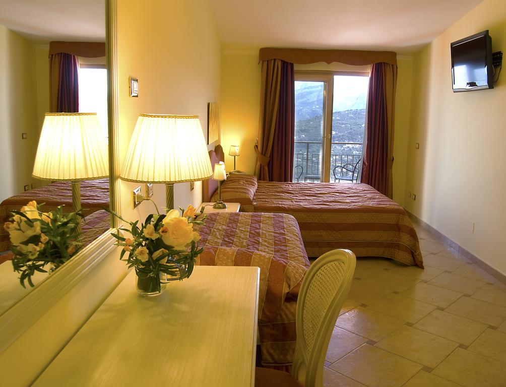 Triple Side Sea View with Balcony