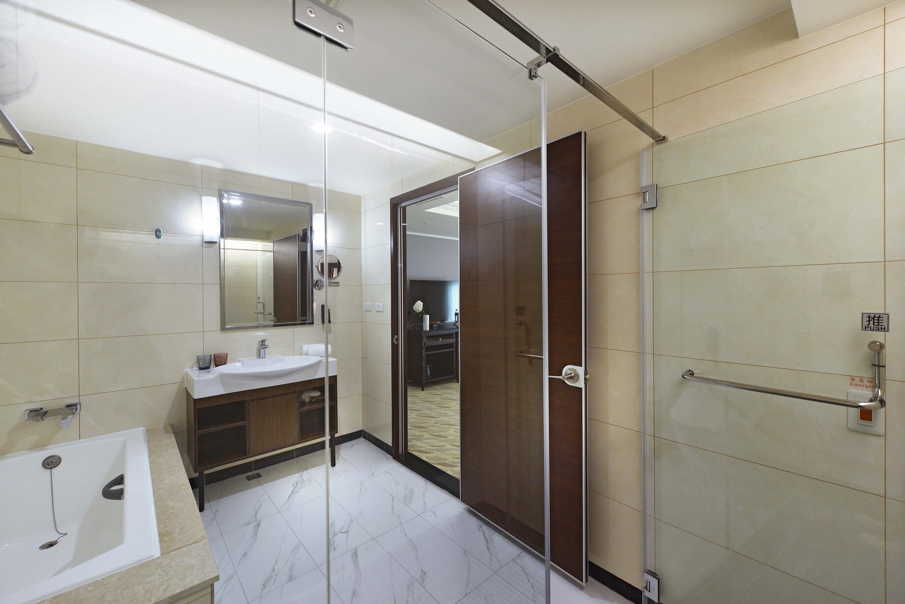 Junior Suite Standard