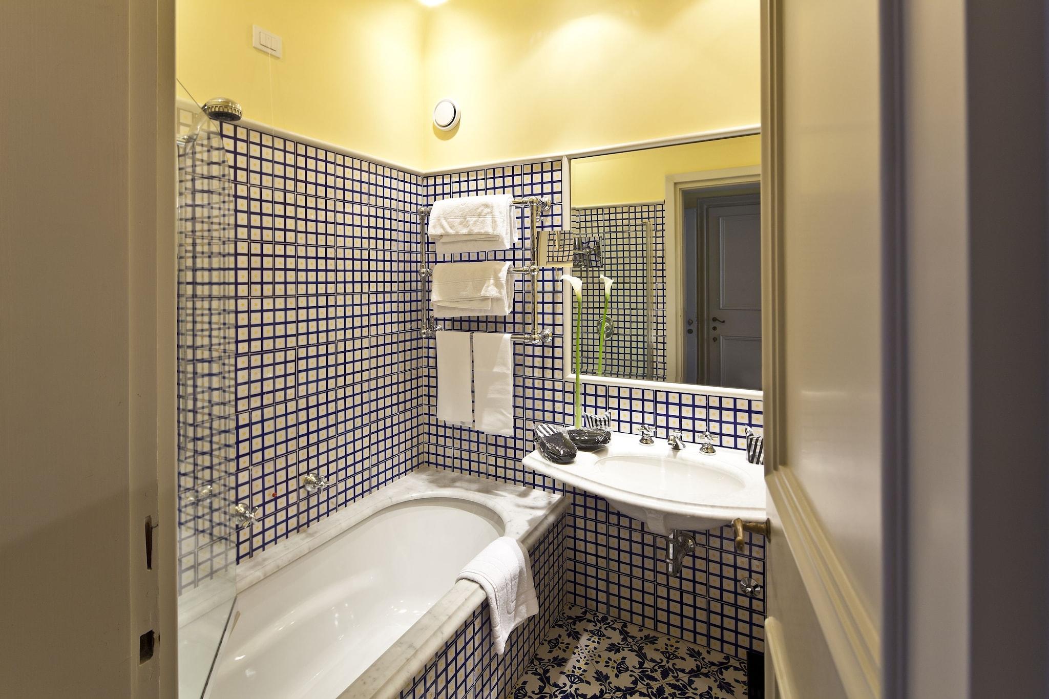 Double or Twin Garden View with Balcony