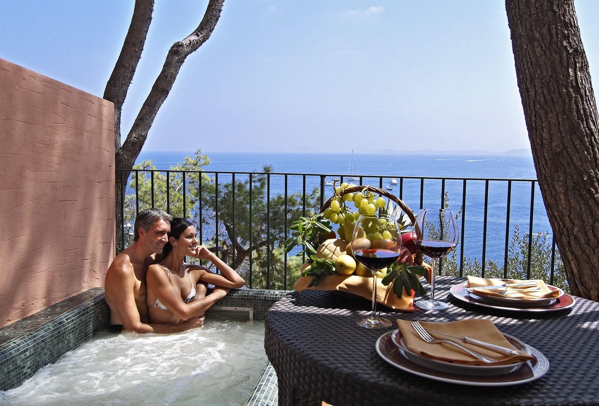 Double Executive King Bed