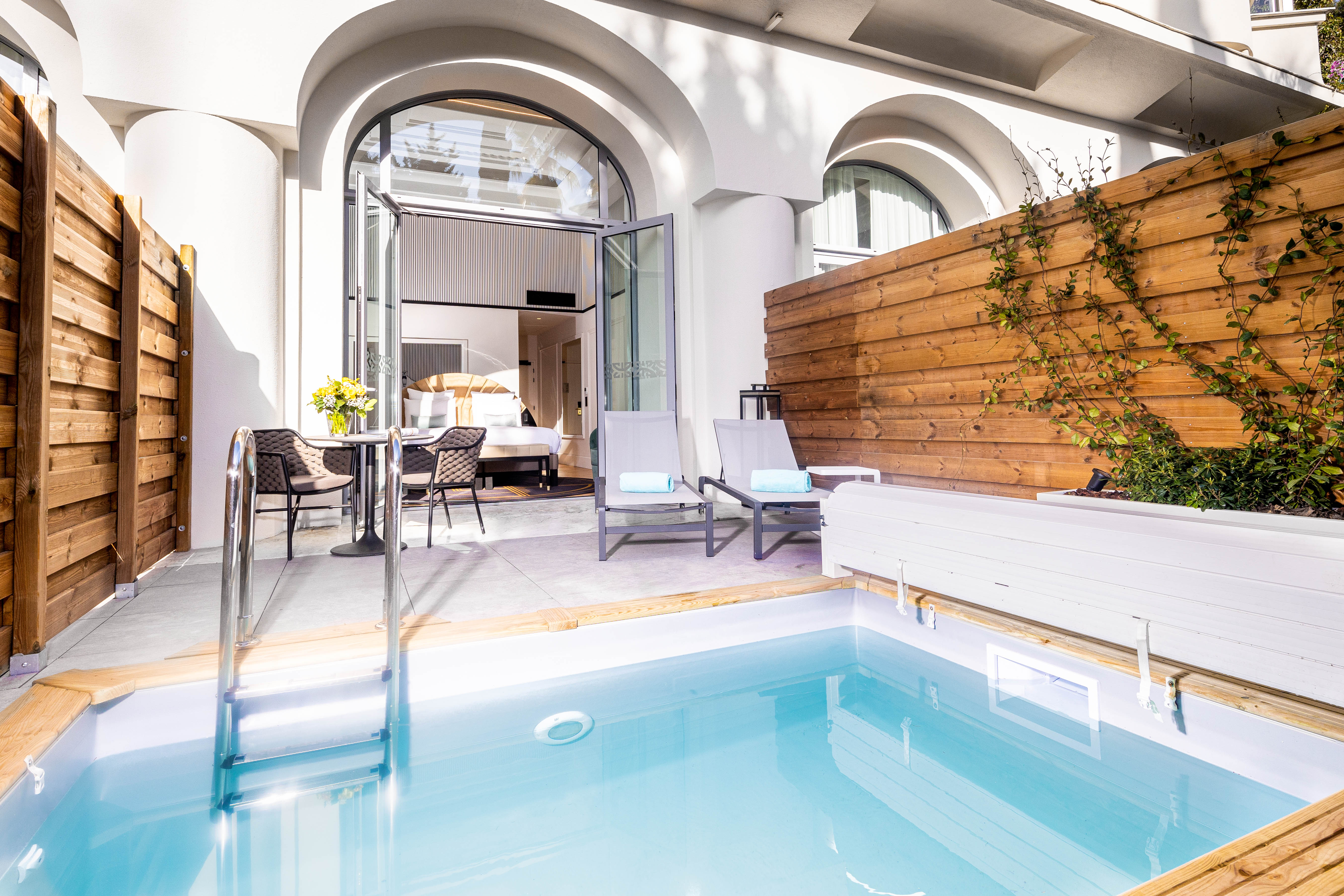 Junior Suite with Private Pool