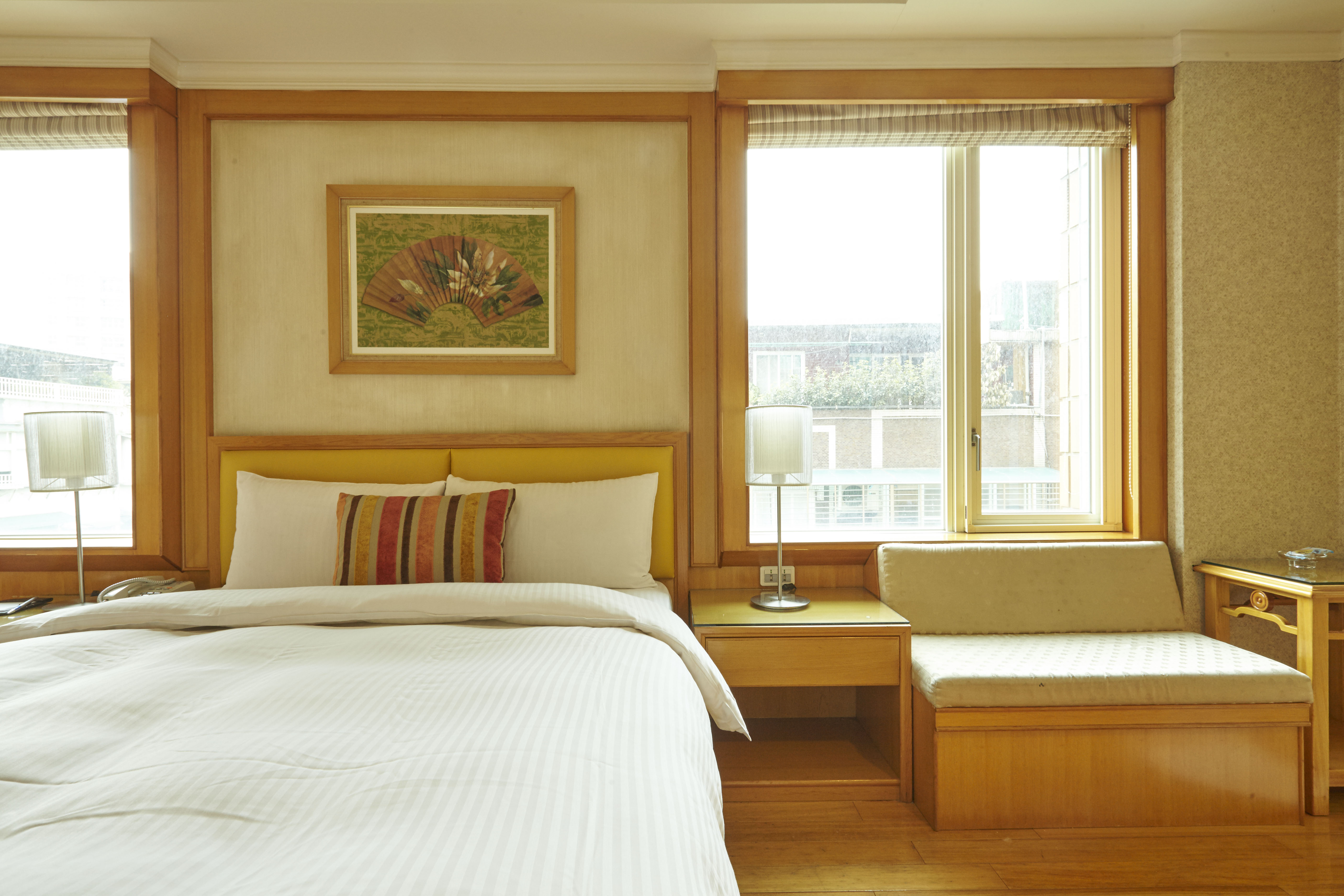 Double or Twin Standard