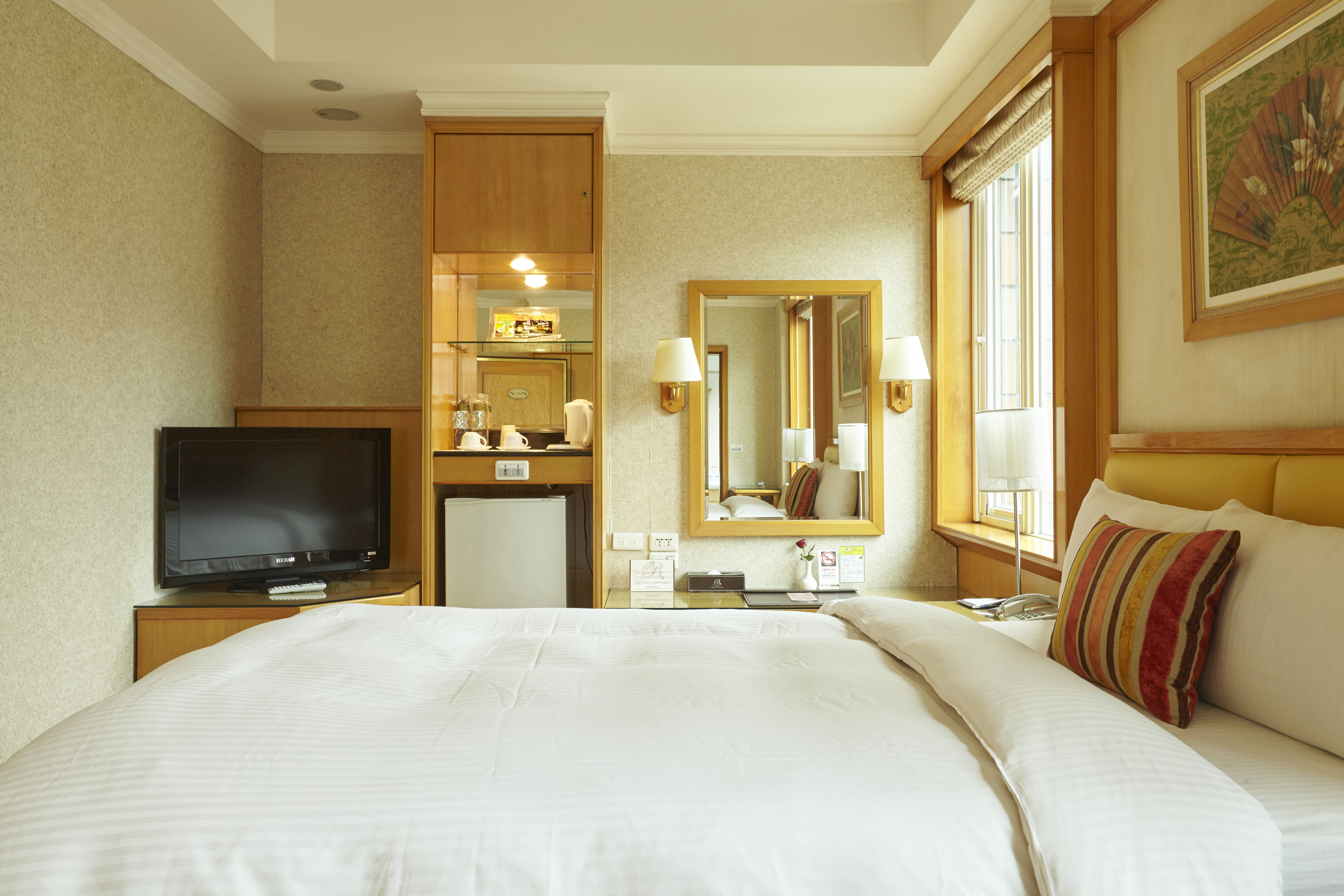 Double or Twin Standard