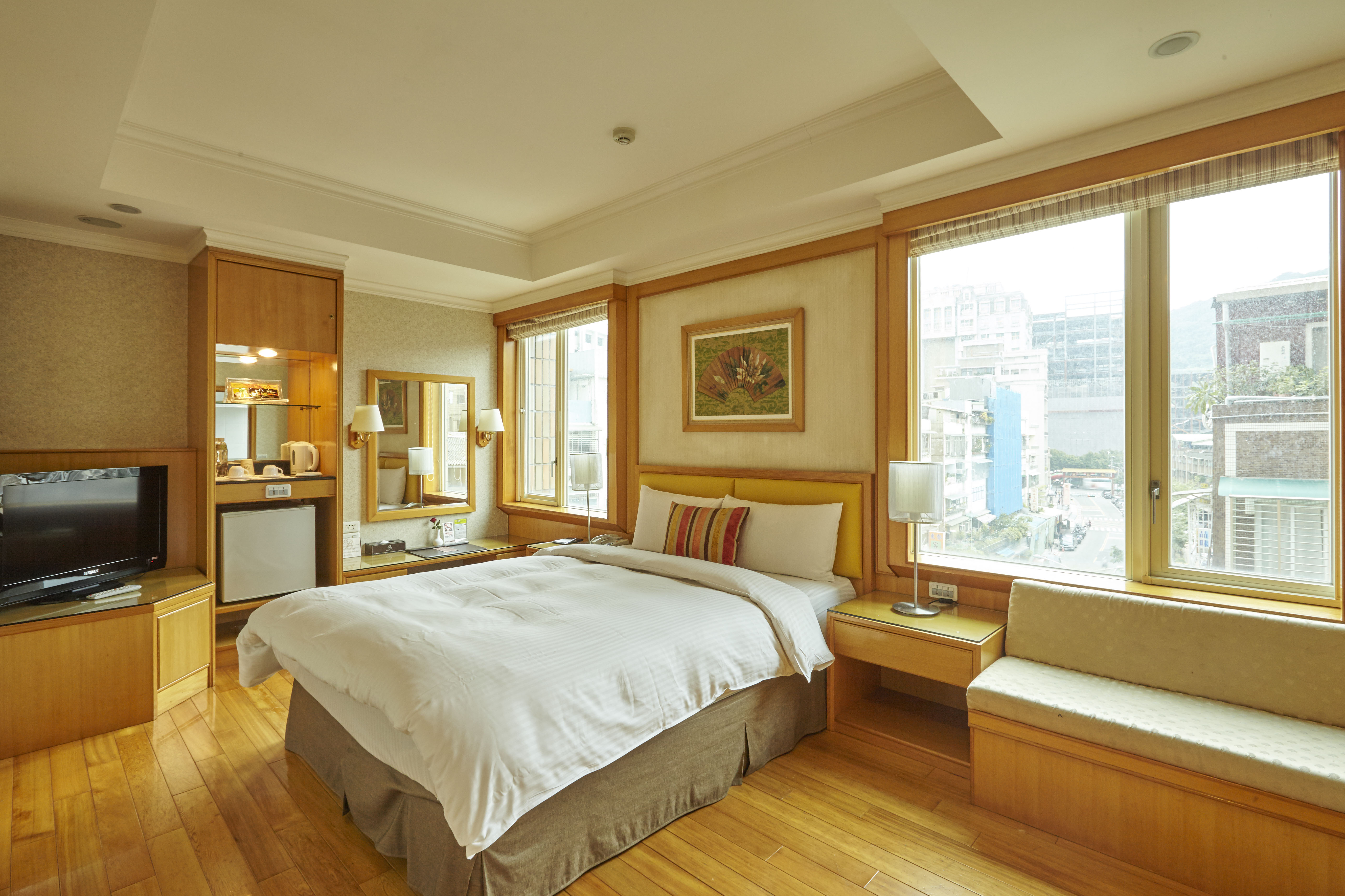 Double or Twin Standard