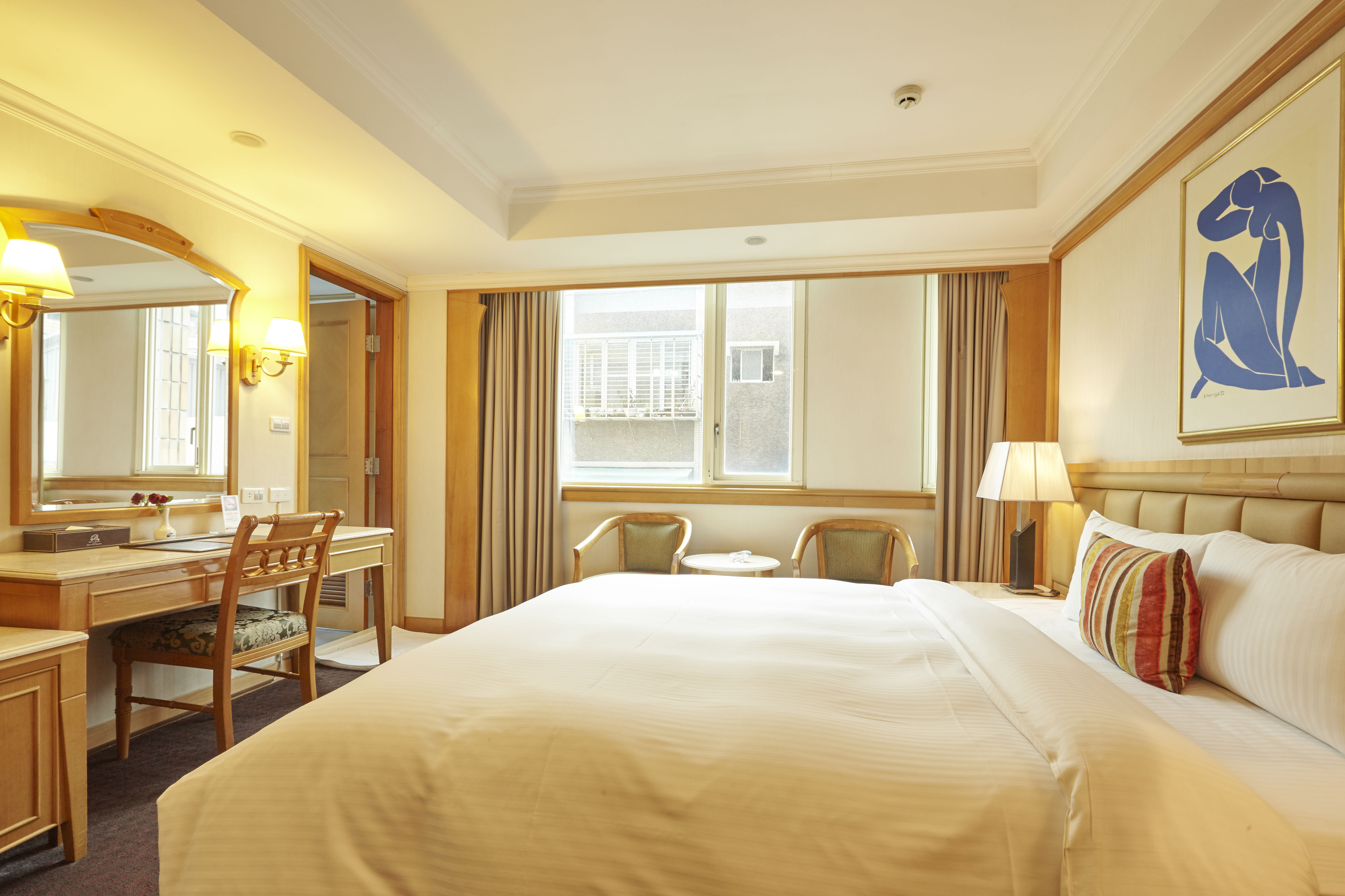 Double or Twin Standard