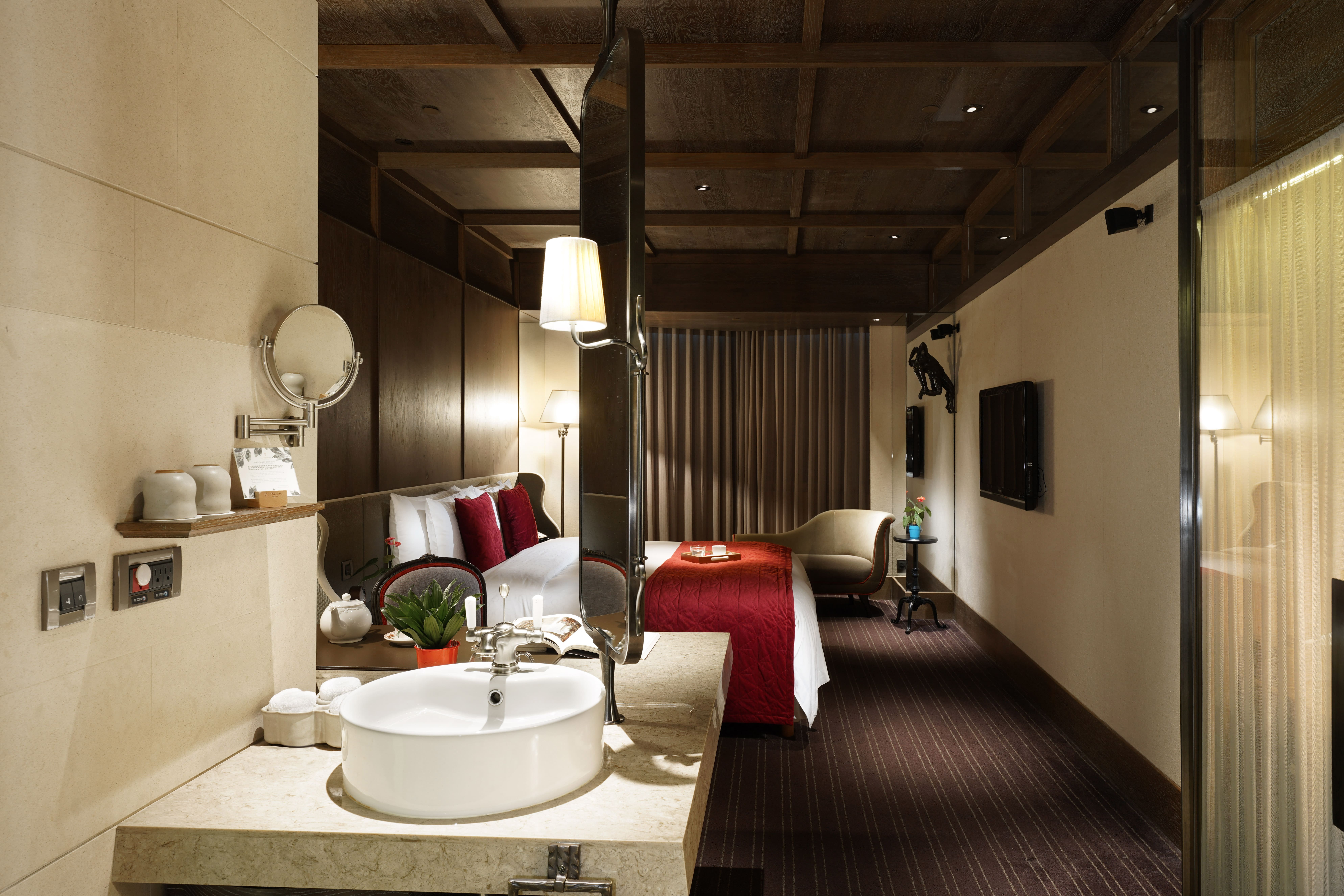 Double Deluxe Executive