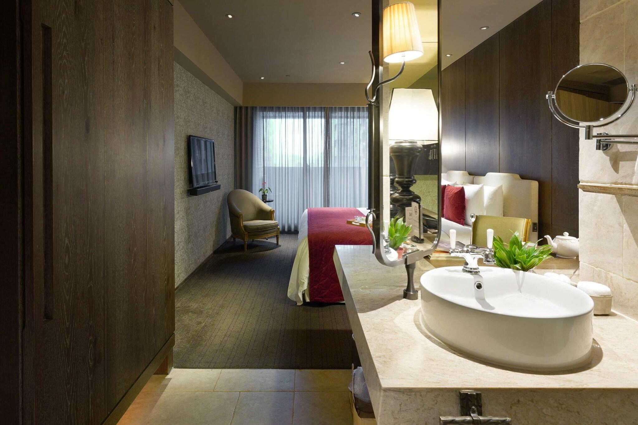 Room Superior with Double Bed