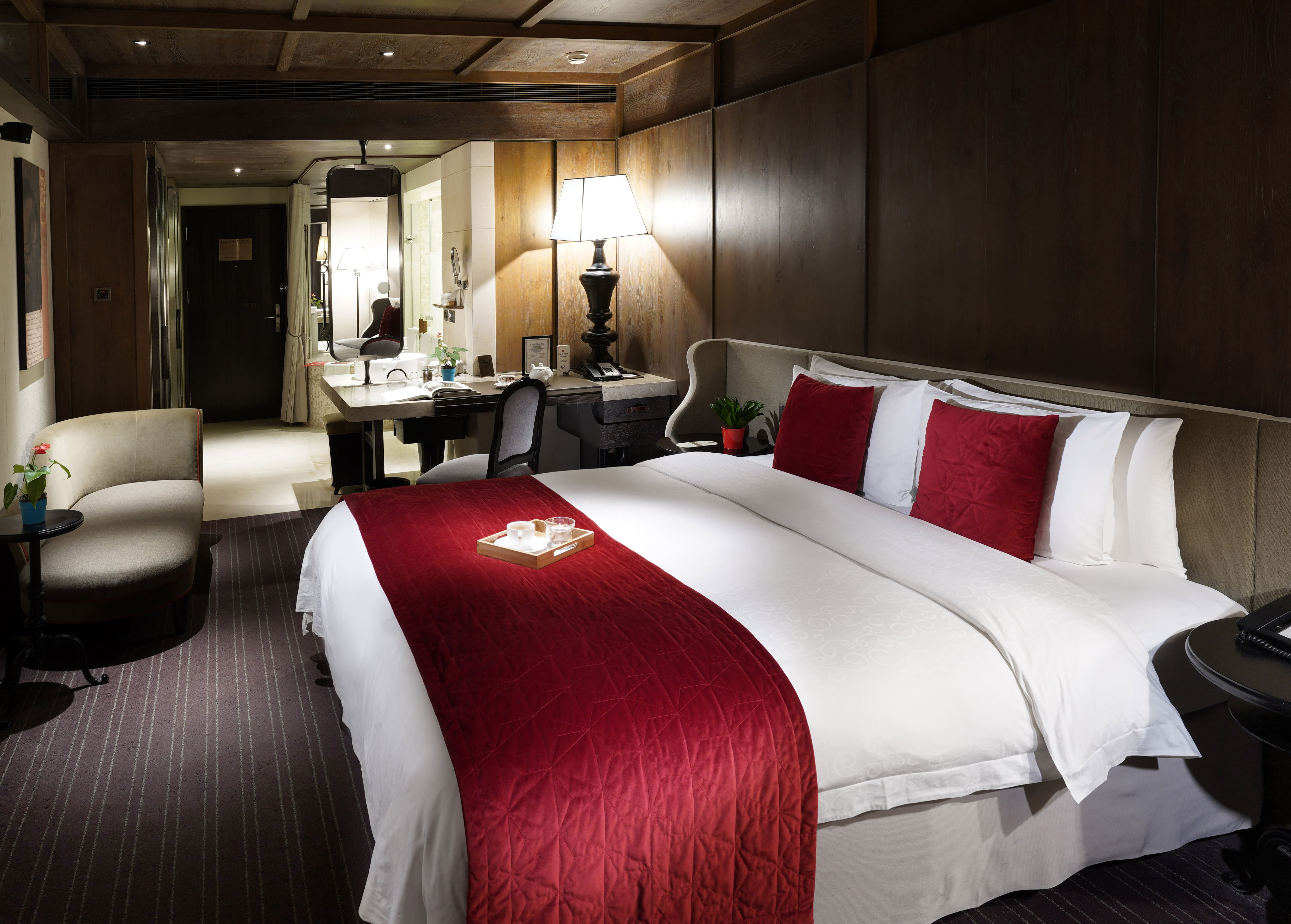 Double Deluxe Executive