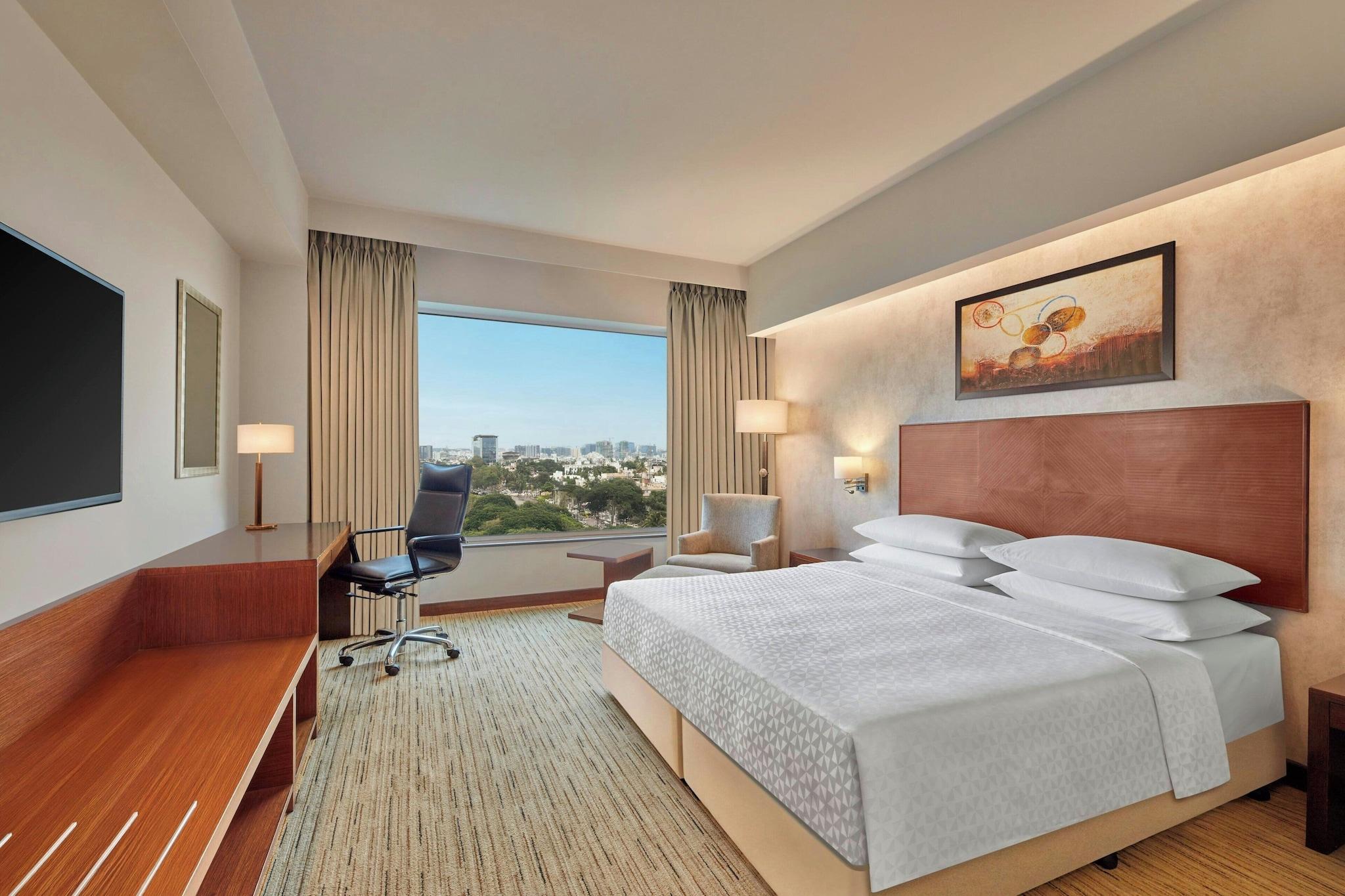 Double Executive King Bed