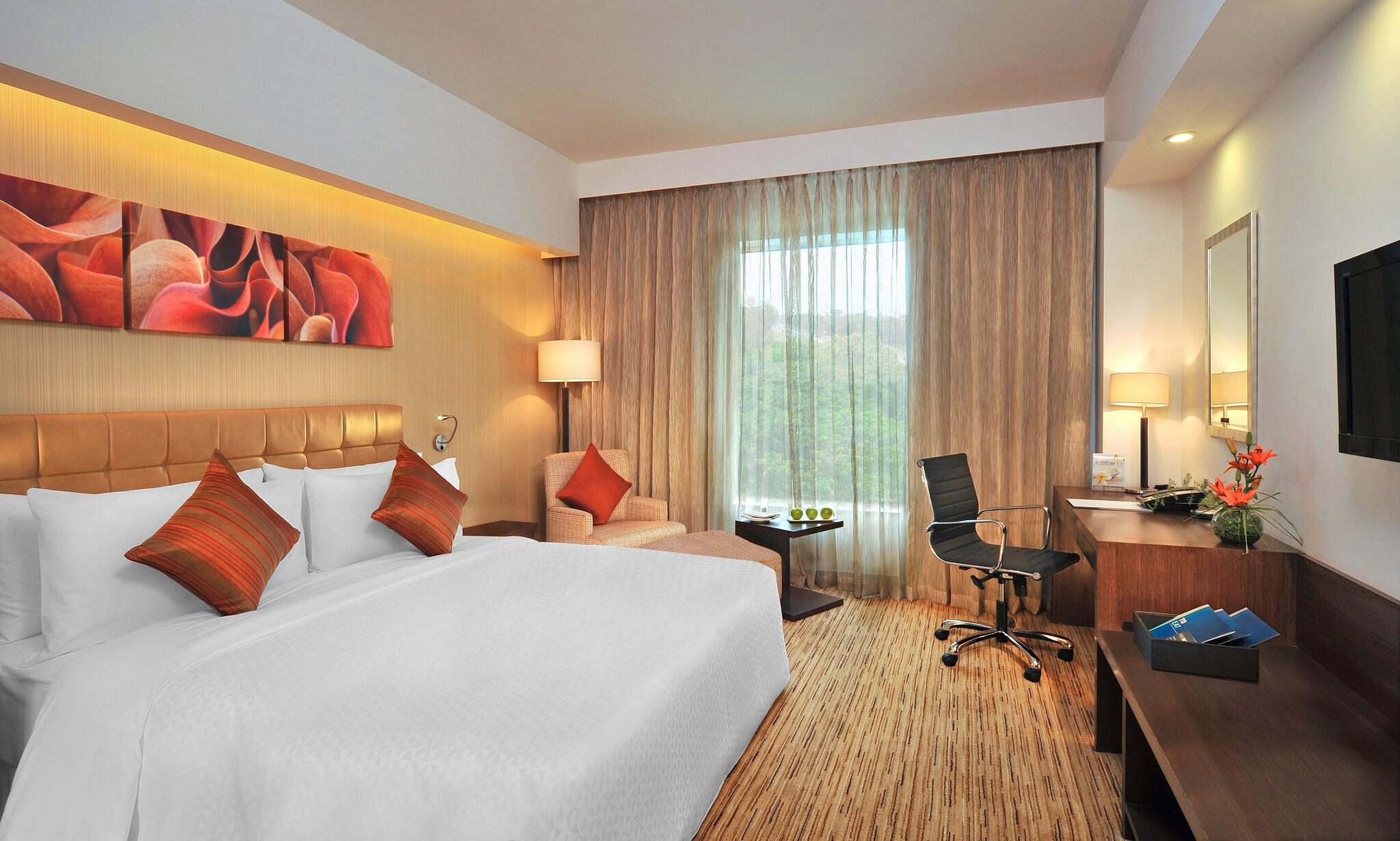 Double Deluxe King Bed