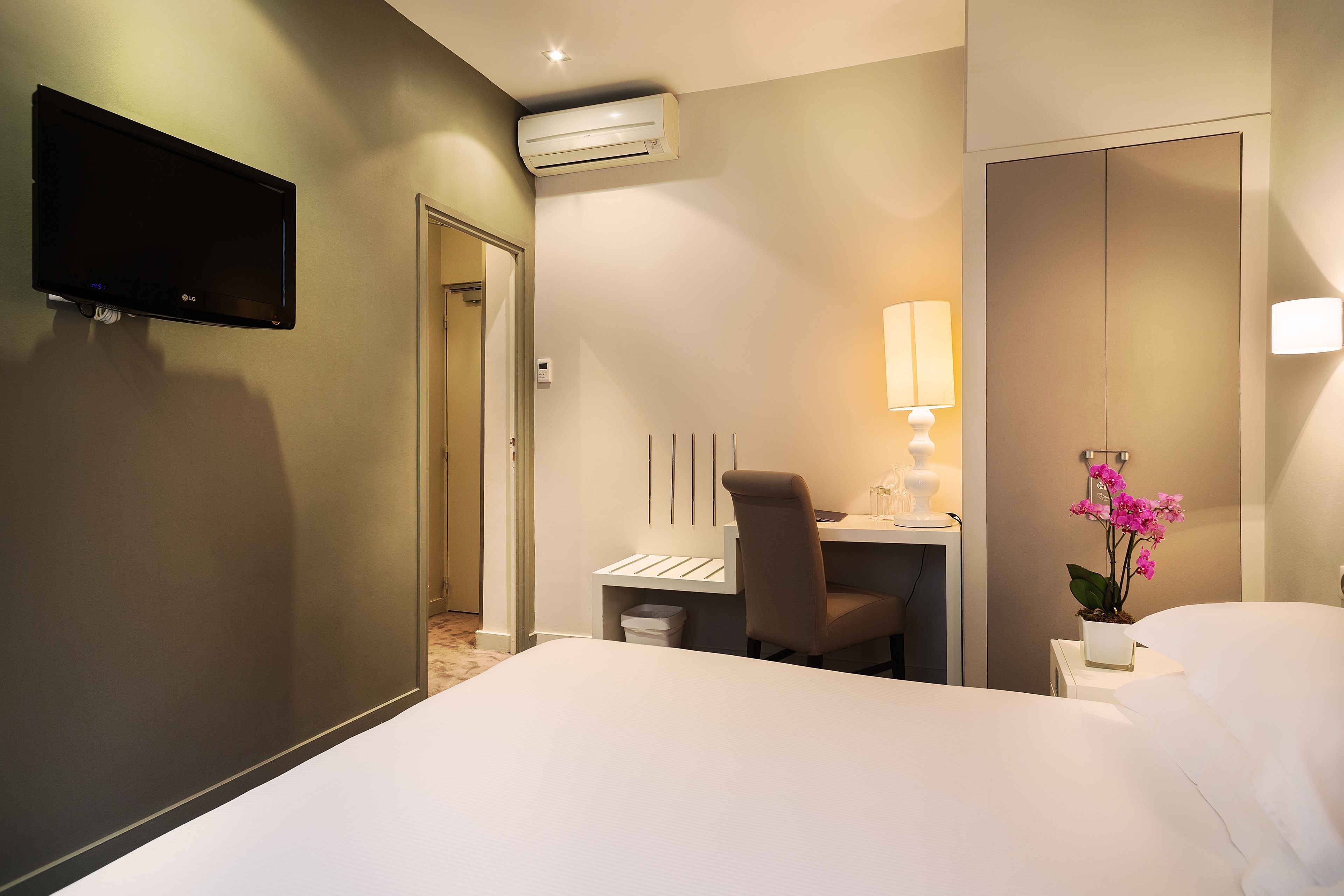 Double or Twin Superior