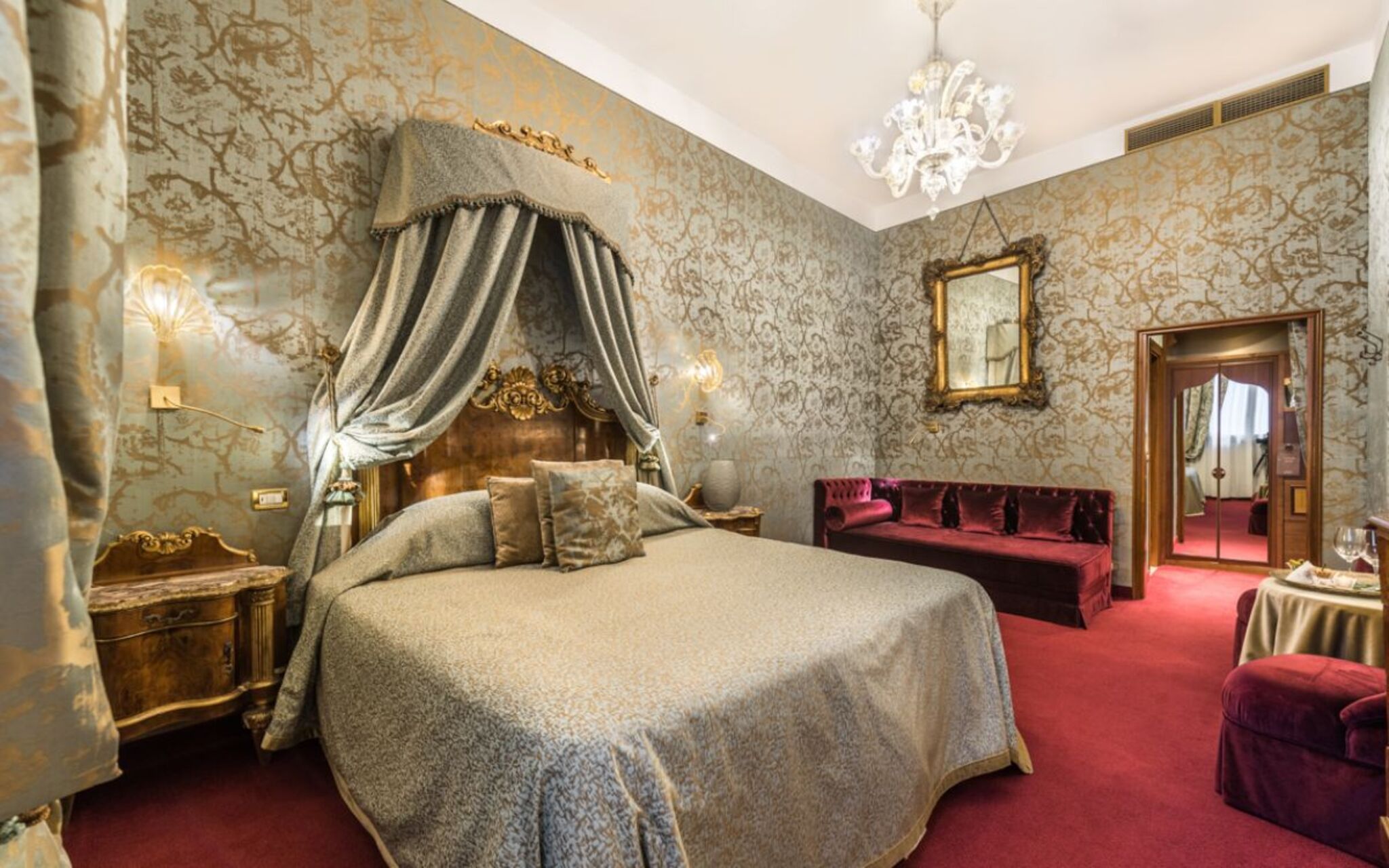 Triple Grand Deluxe