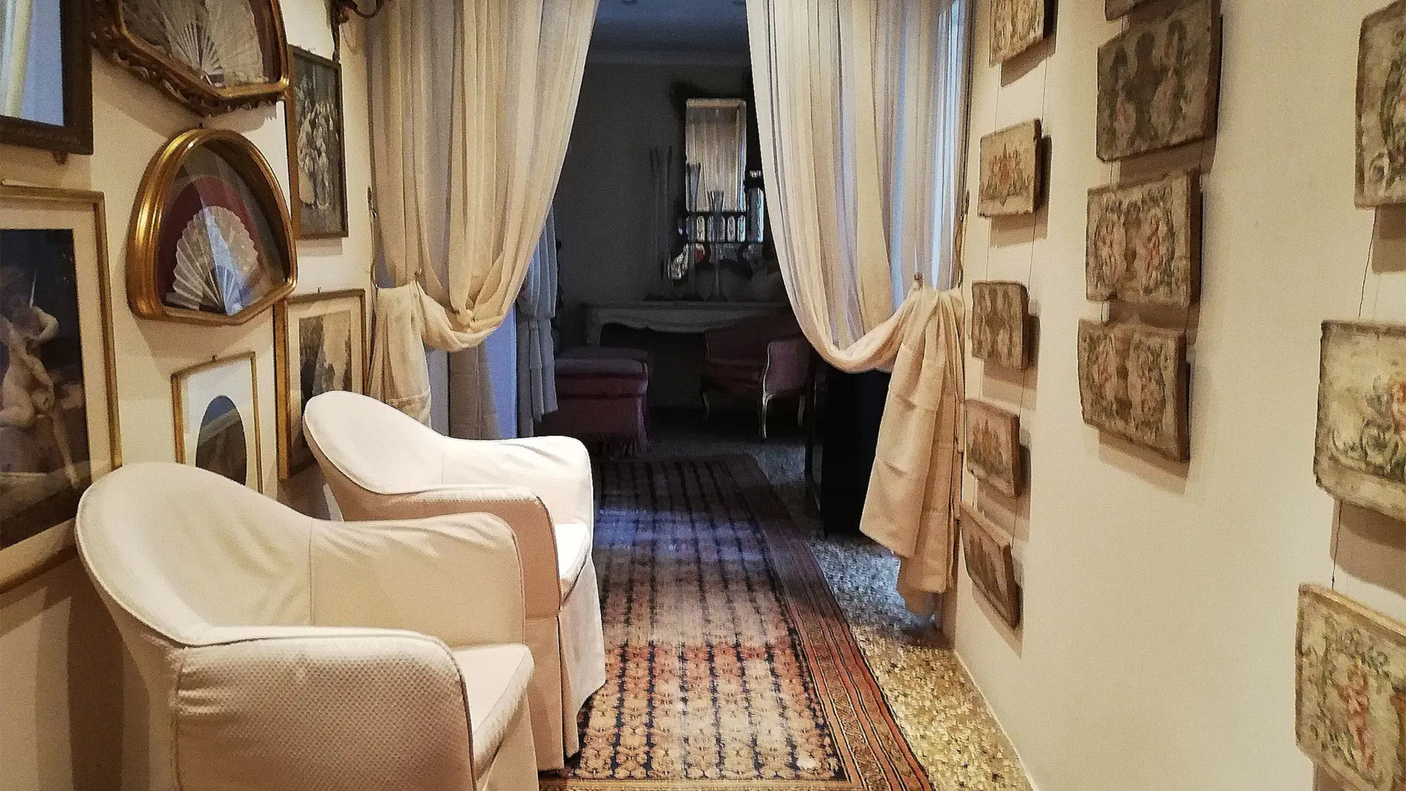 Apartment Two Bedrooms Two Bathrooms