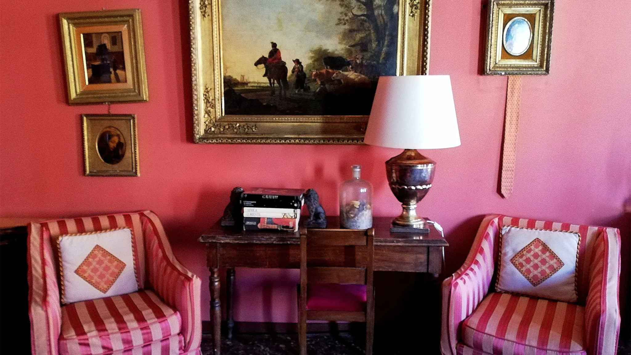 Apartment Two Bedrooms Two Bathrooms