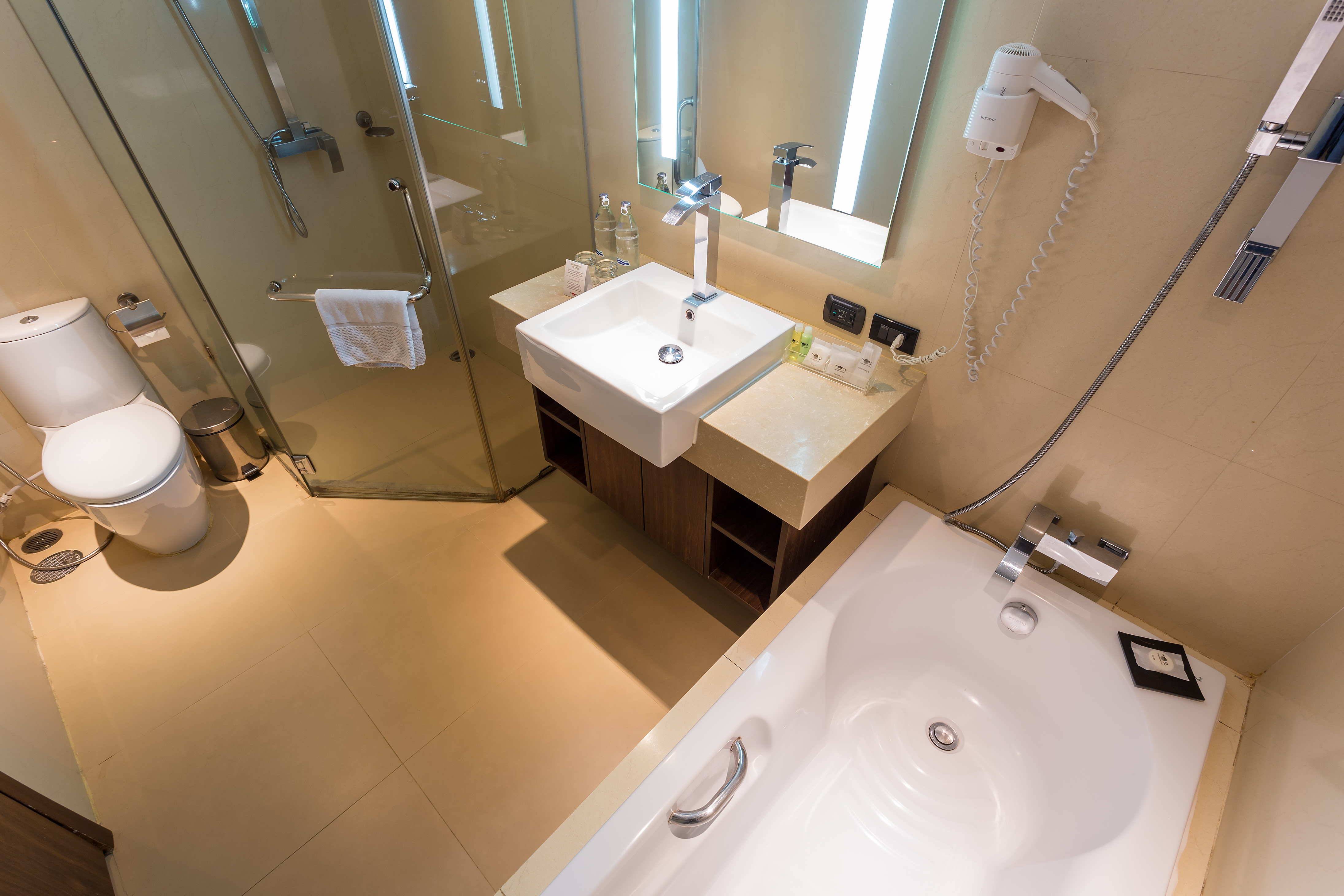 Double or Twin Deluxe