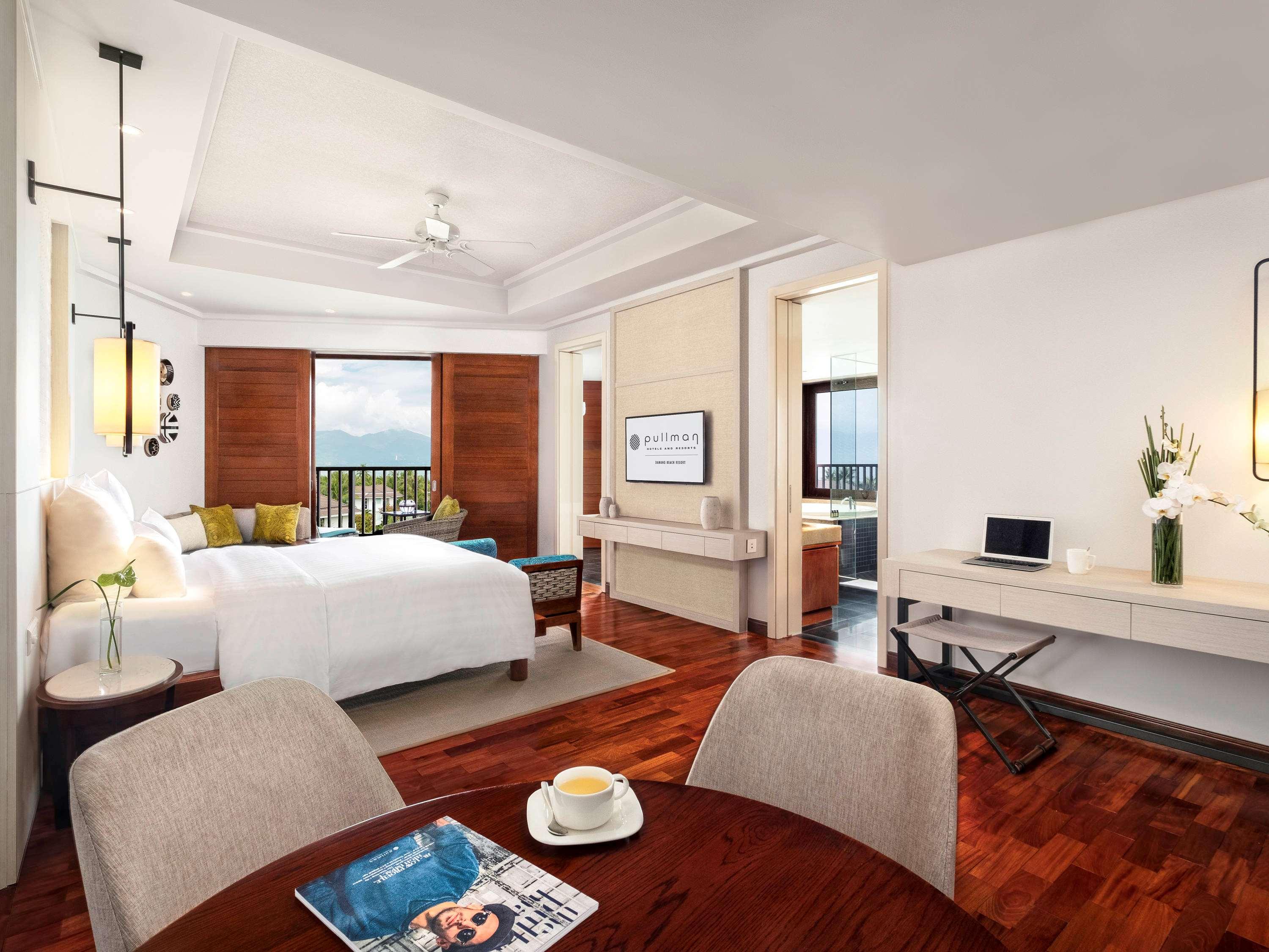 Junior Suite King Size Bed