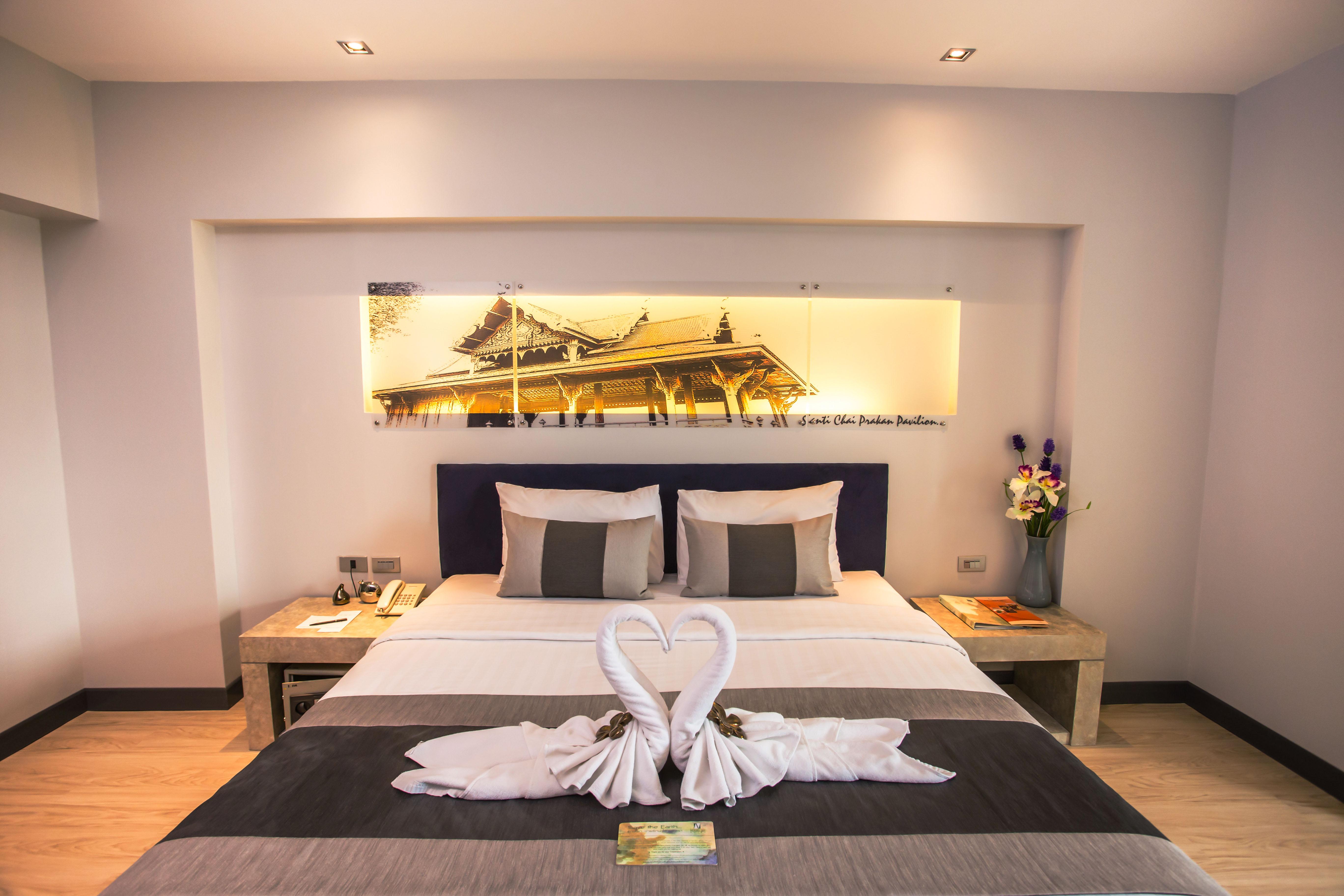 Double or Twin Standard