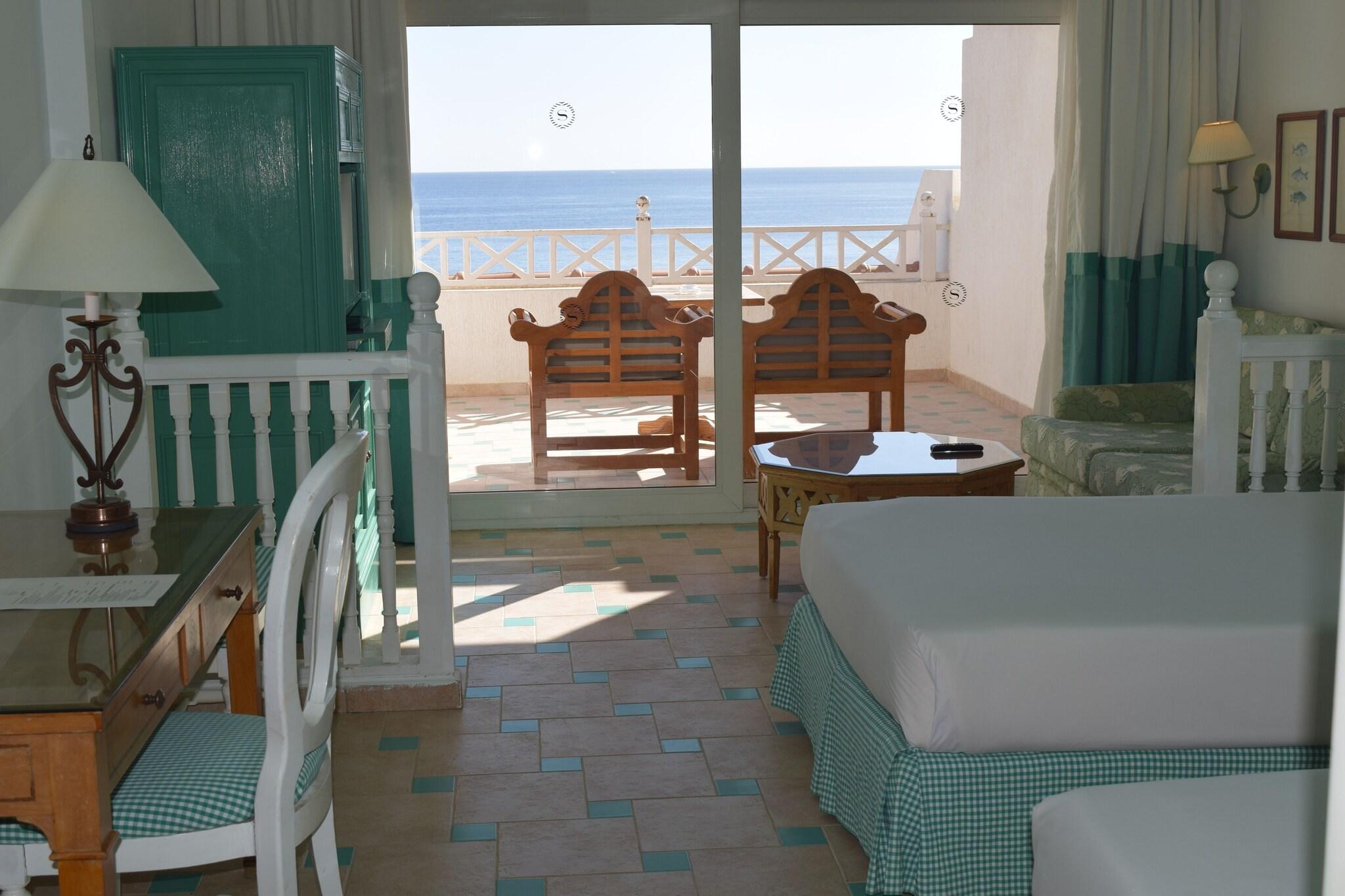 Twin Smoking with Views