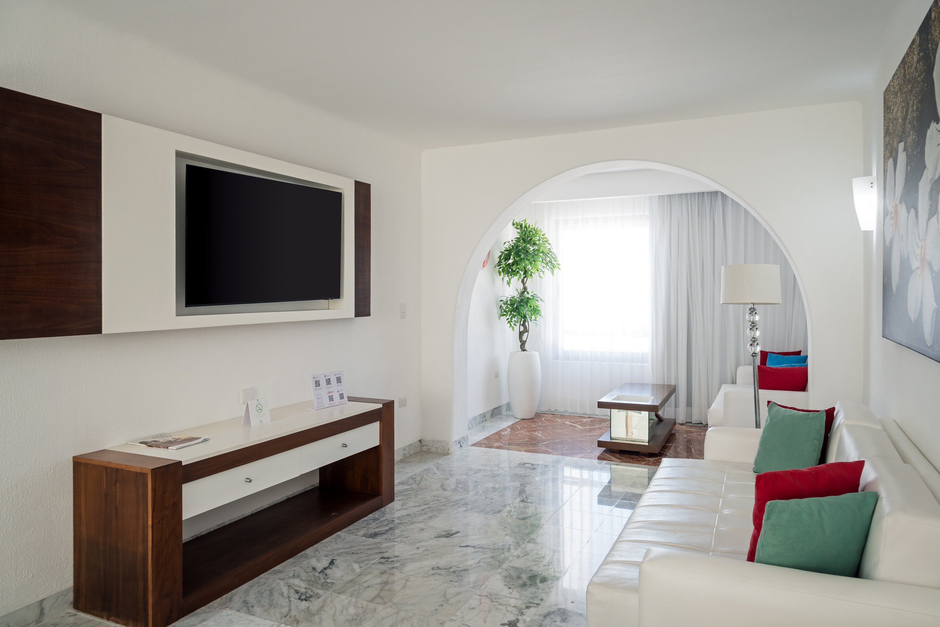Family Room Capacity 8 Two Bedrooms