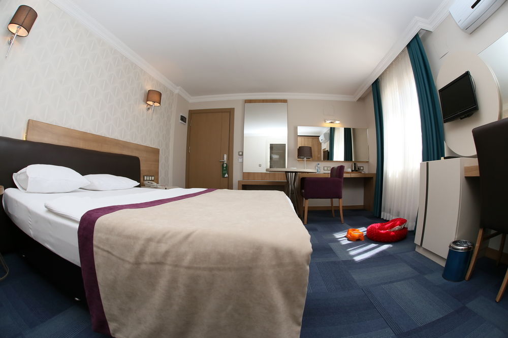 Double or Twin Annex