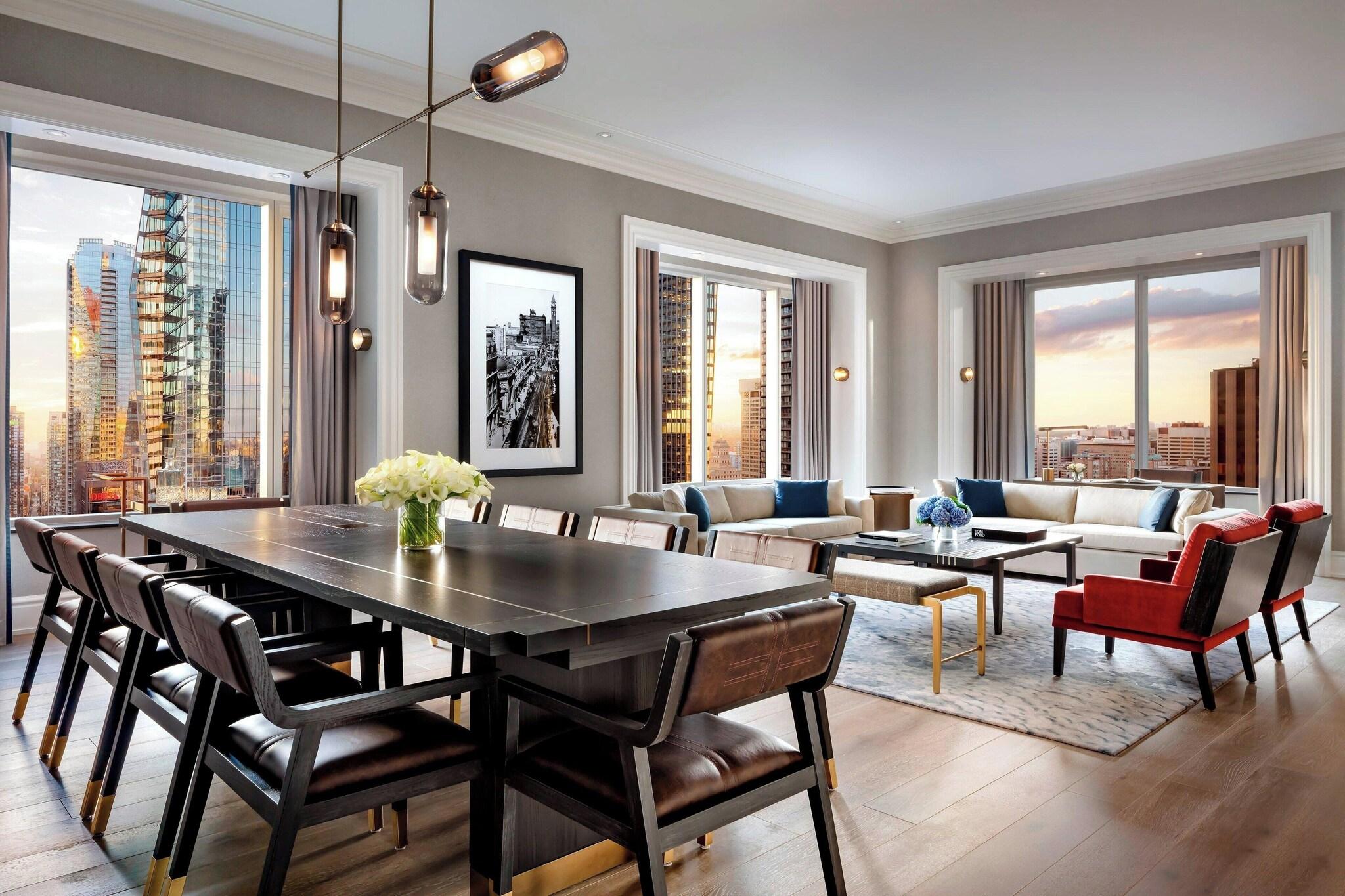 Suite City View Two Double Beds