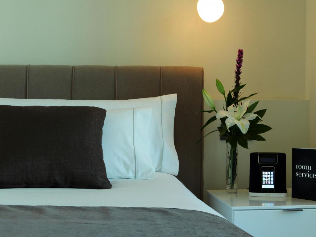 Double or Twin Economy